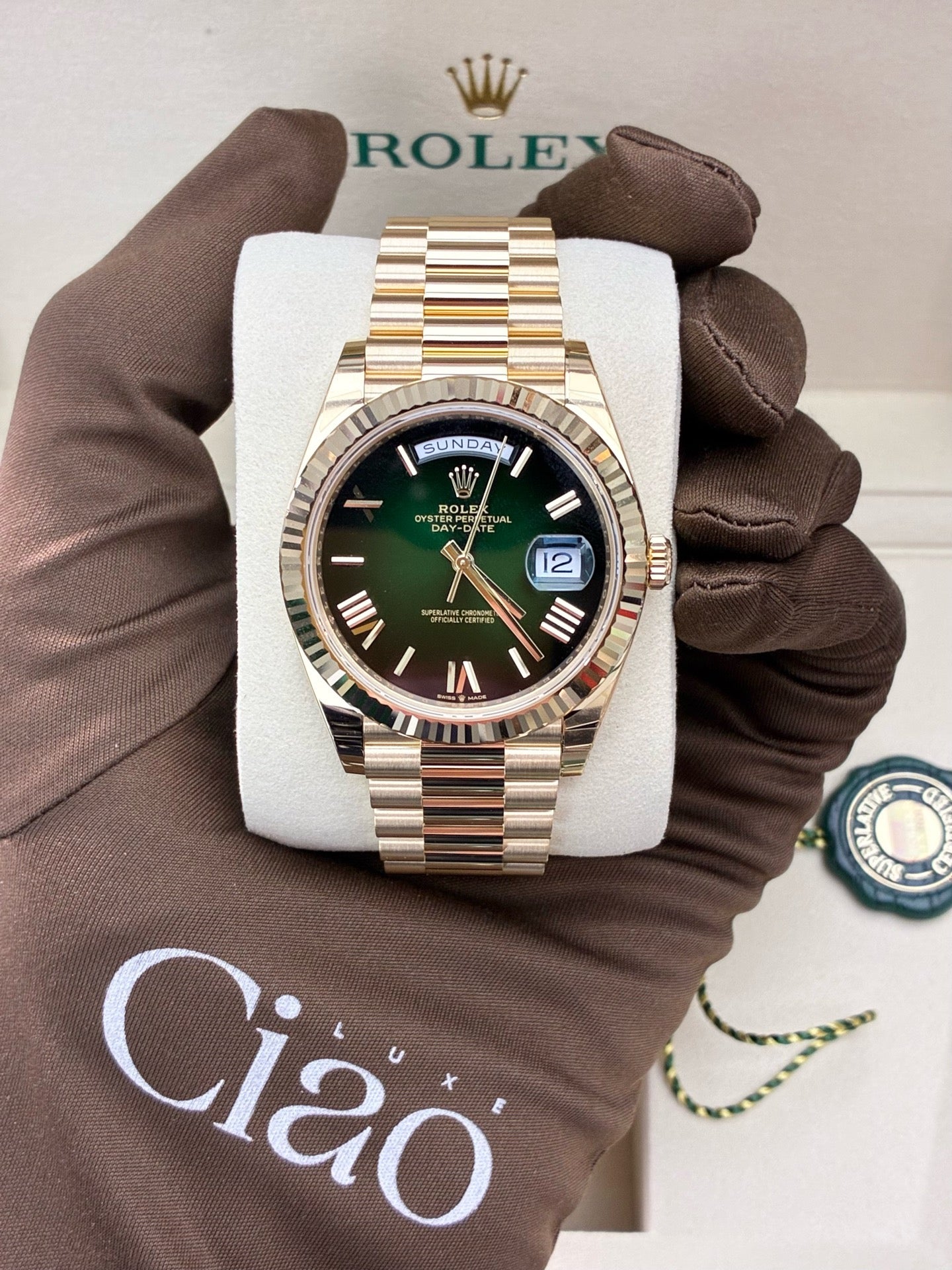 Rolex Day-Date 40 Oyster, 40 mm, yellow gold