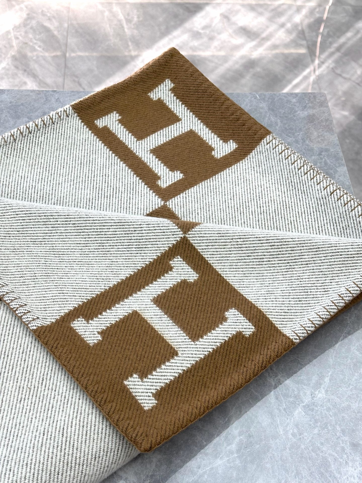 Hermès Avalon blanket