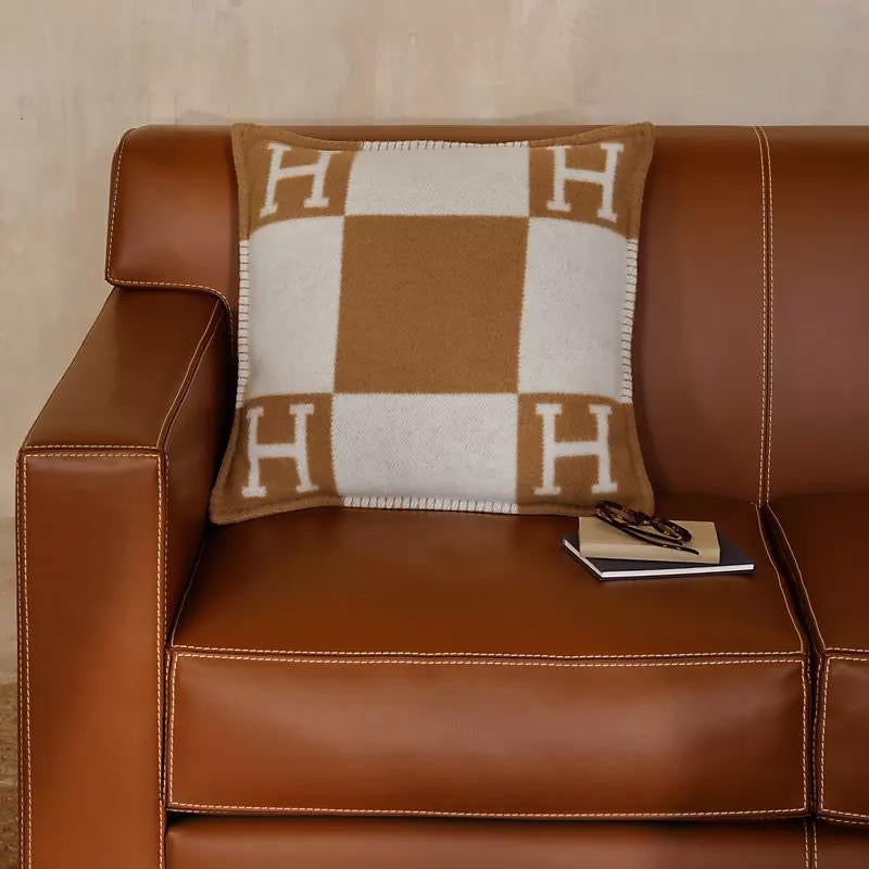 Hermès Avalon H Cushion