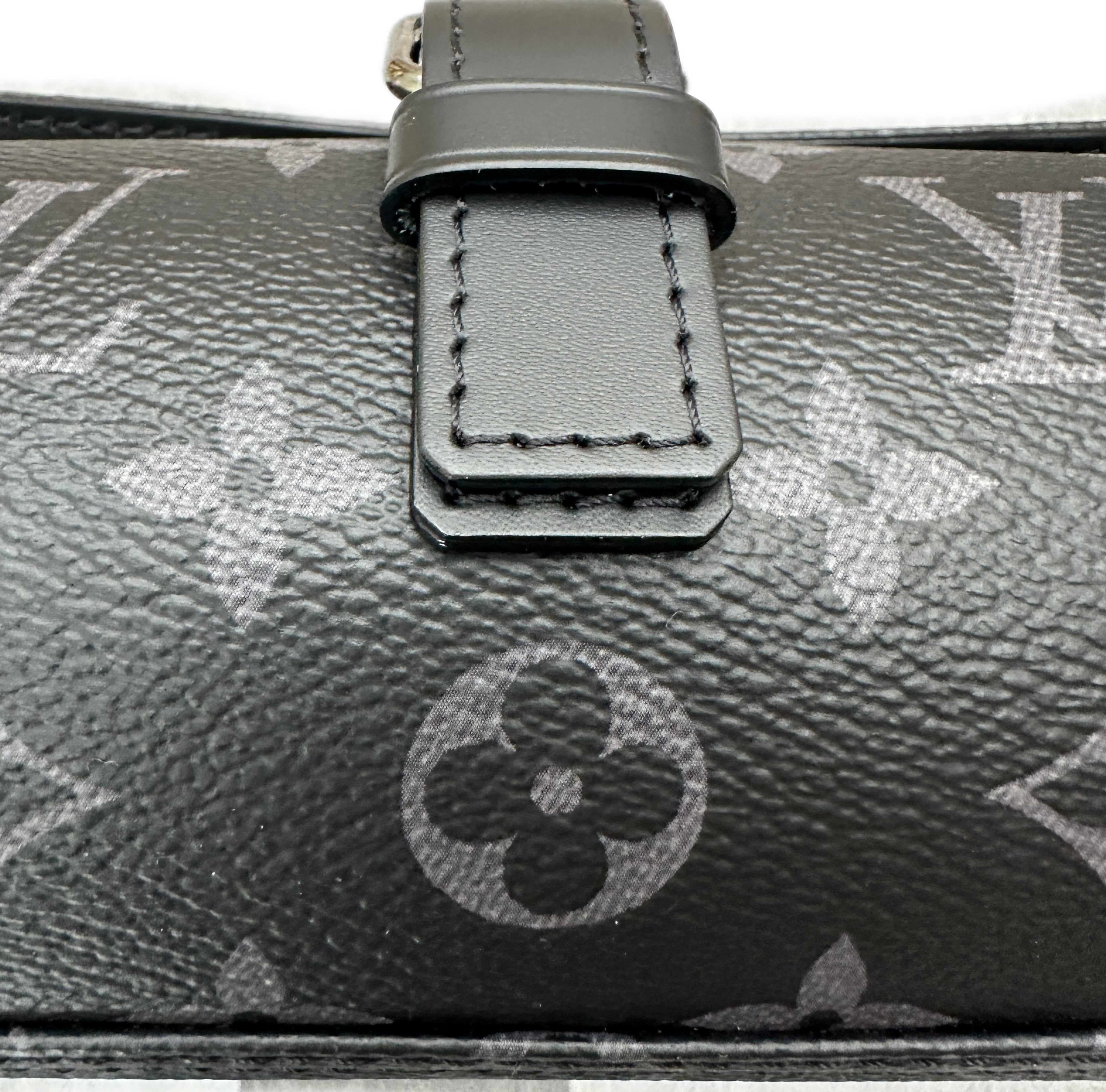 Louis Vuitton 3 Watch Case Monogram Eclipse (Black)