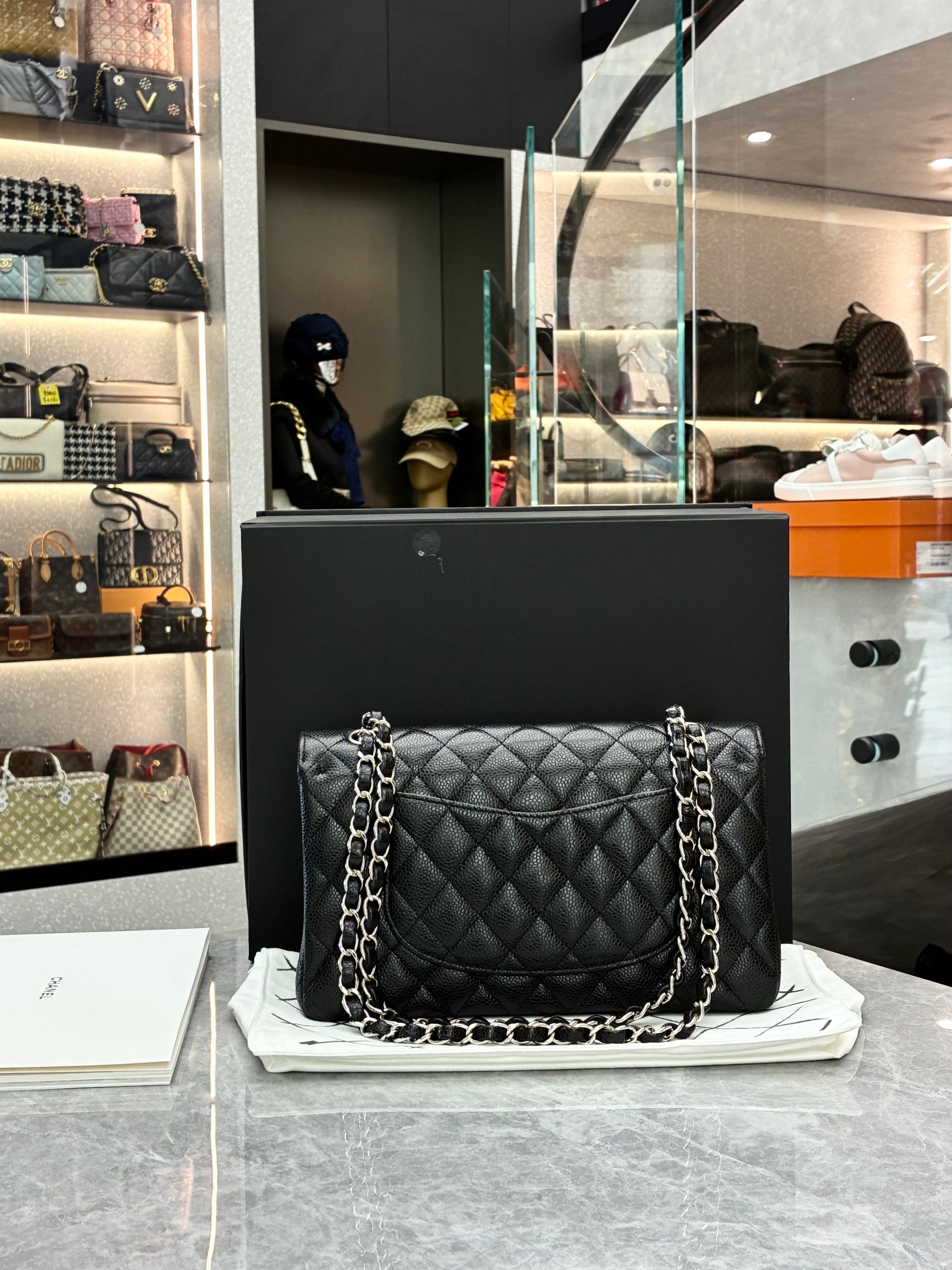 Chanel Classic Flap Medium Black PHW