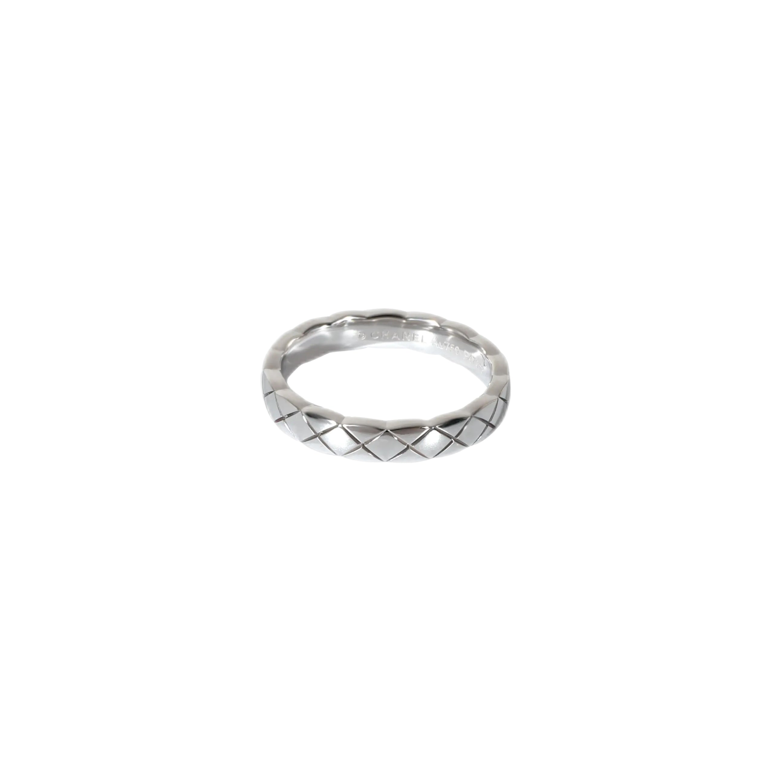 Chanel coco crush ring Mini Quilted Motif (White Gold )size 59