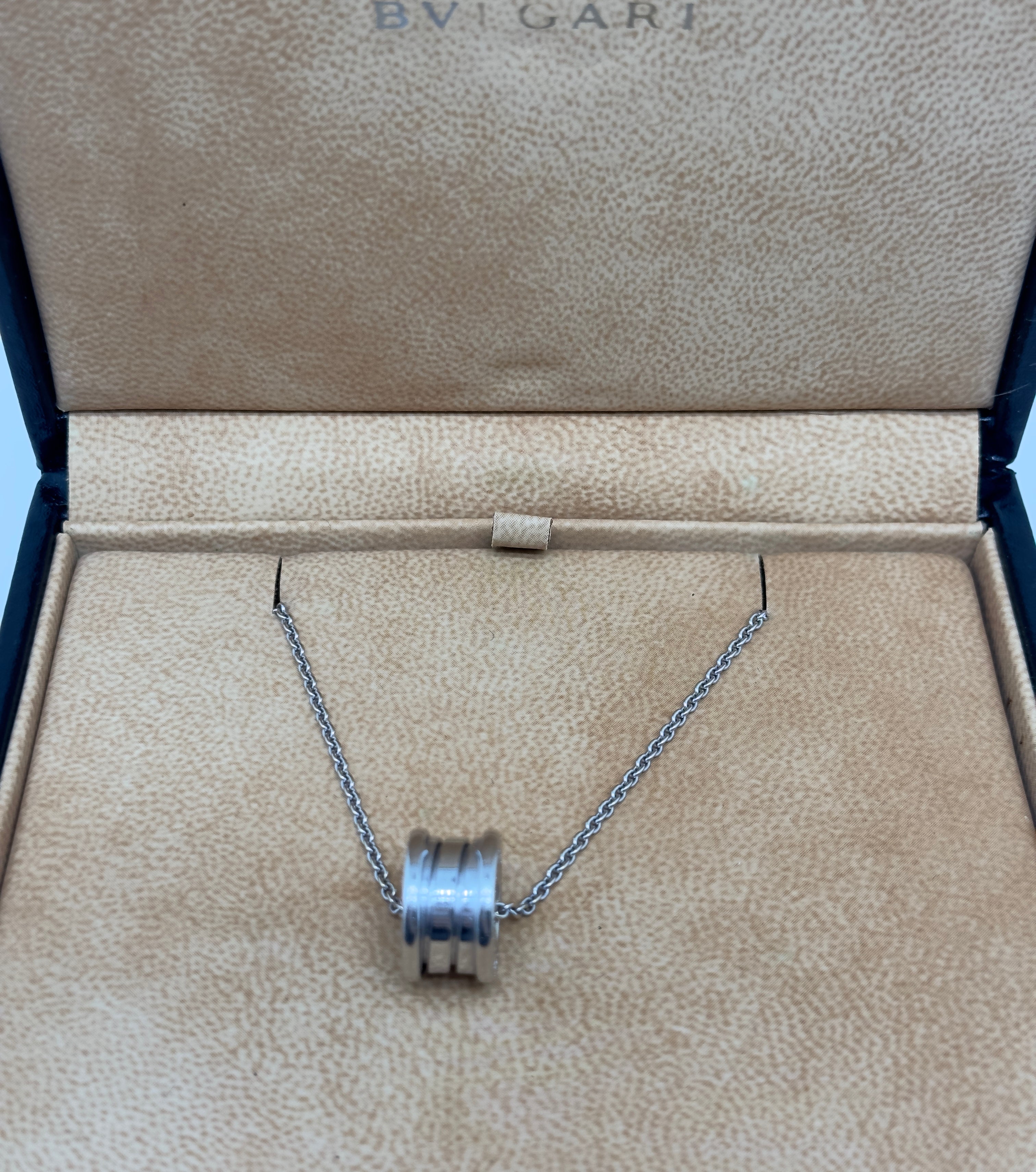 BVLGARI B.zero1 Necklace (White Gold)