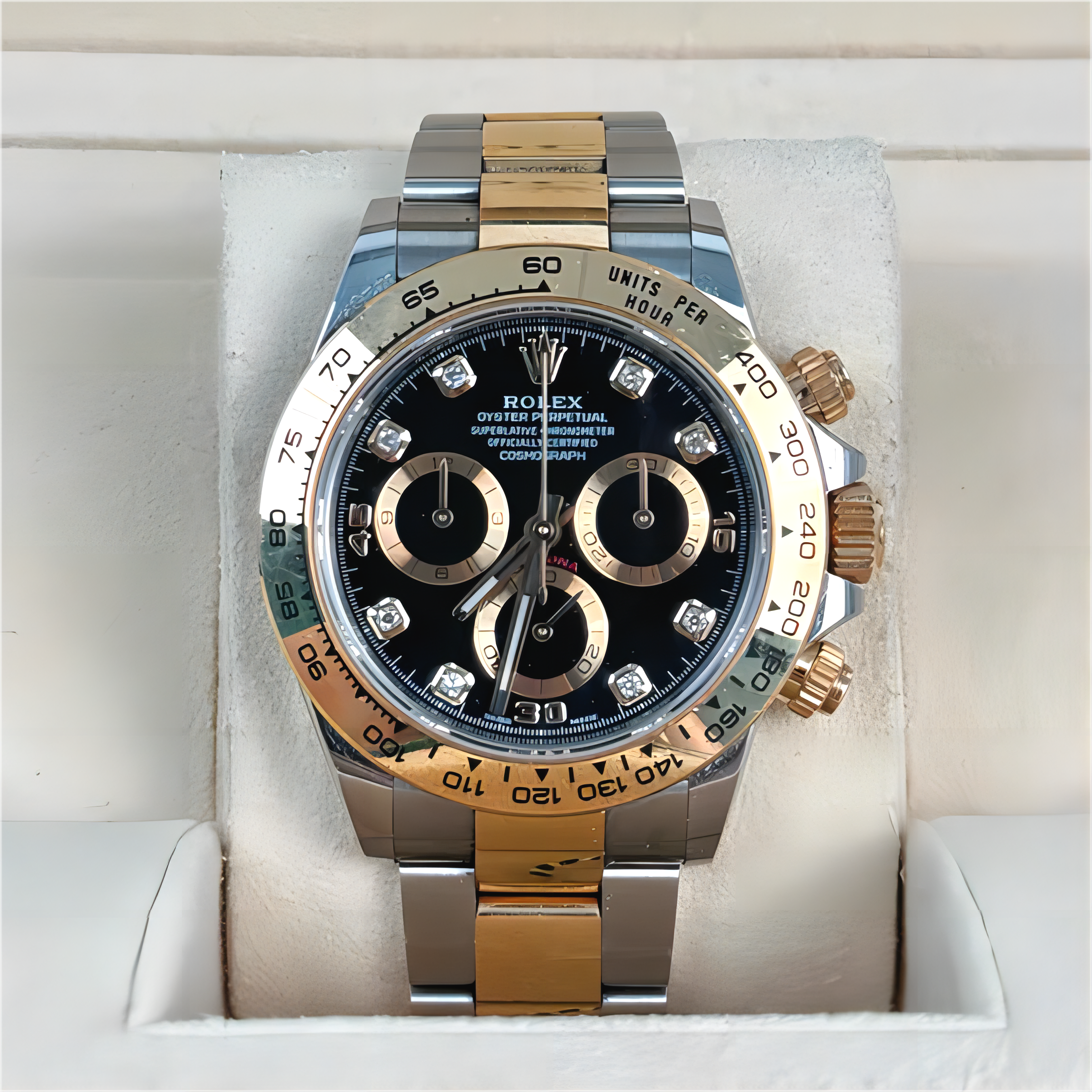 Rolex 126503 Cosmograph Daytona 40 with Oystersteel and Yellow gold, Black Golden dial, Oyster bracelet