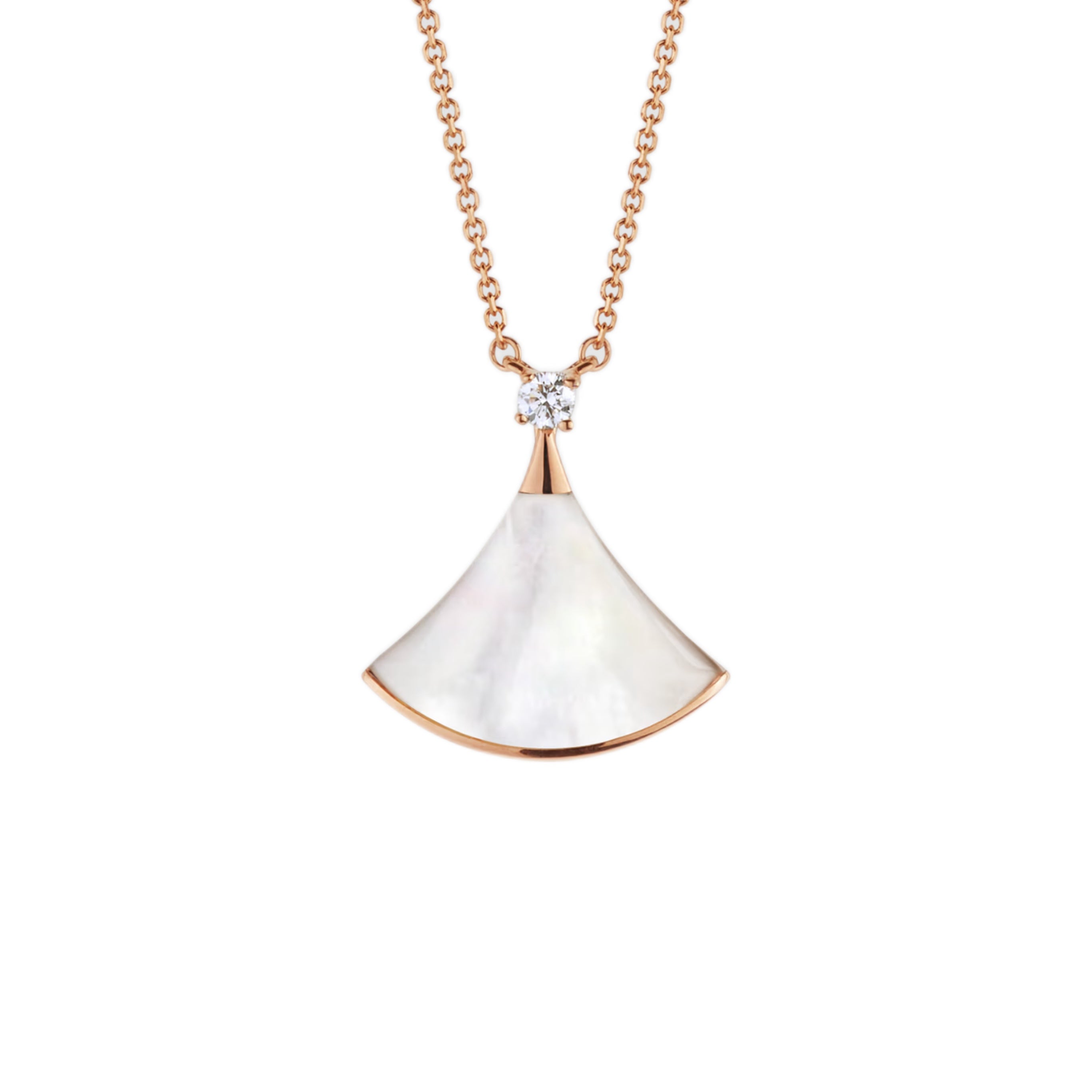 Bvlgari Divas’ Dream Rose Gold Necklace (White) pendant set with 0.1 ct diamond/mother-of-pearl