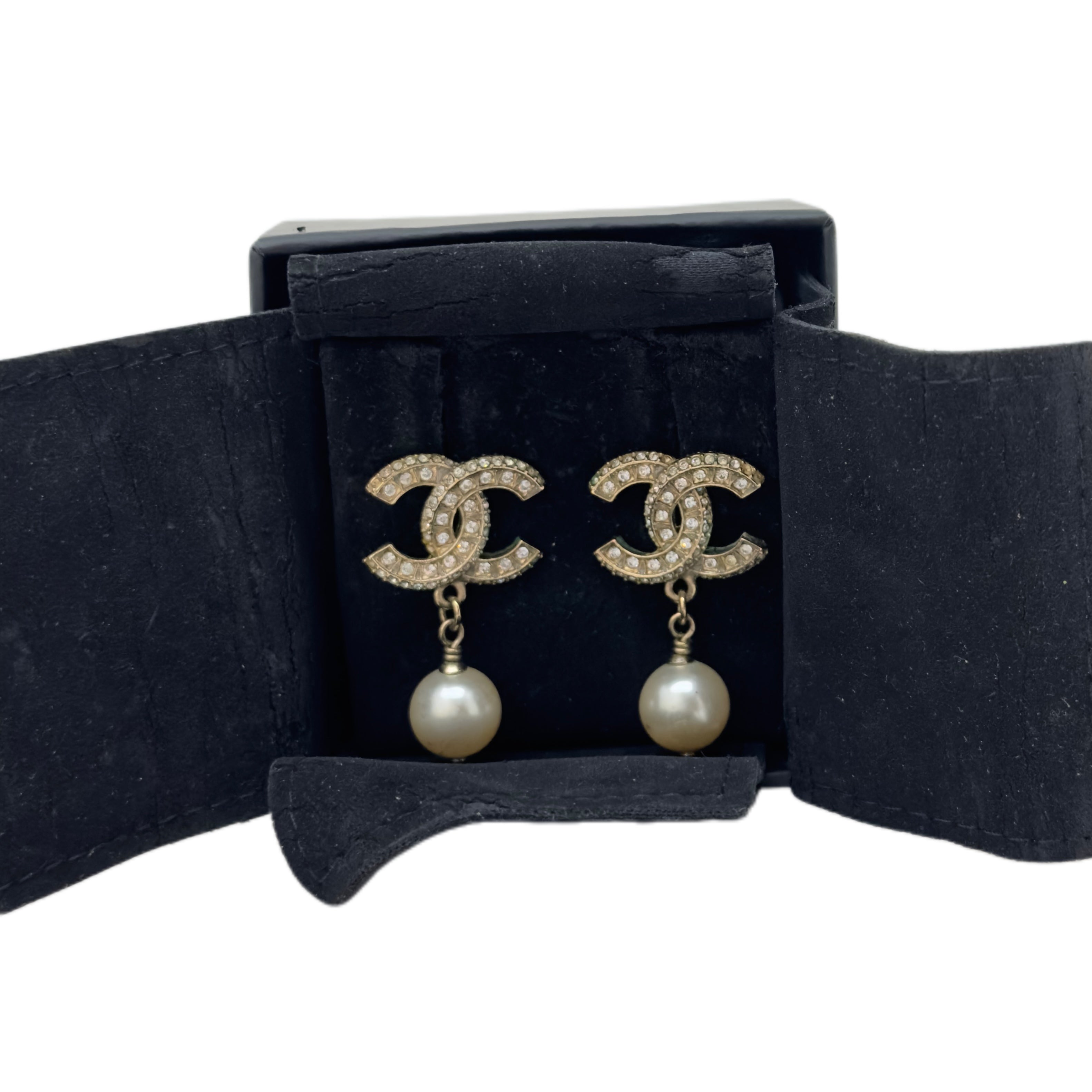 CHANEL 23-24FW Resin and Strass Metal Earrings in Gold White