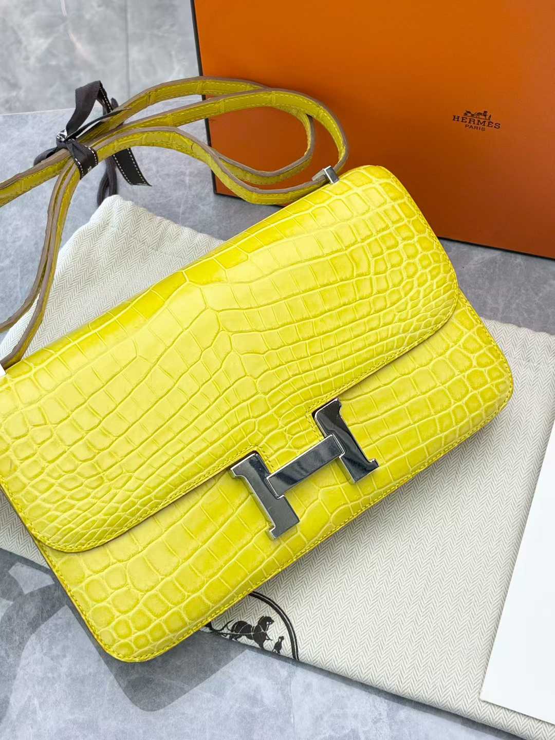 Hermès Constance Élan, M9 Marigold Yellow