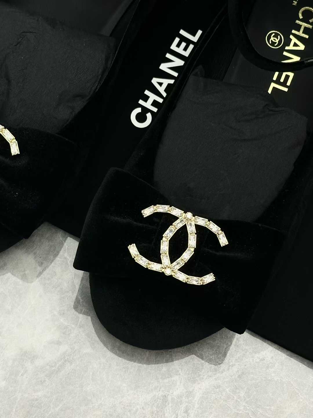 Chanel black velvet Mary Jane flats with crystal CC logos, size 37