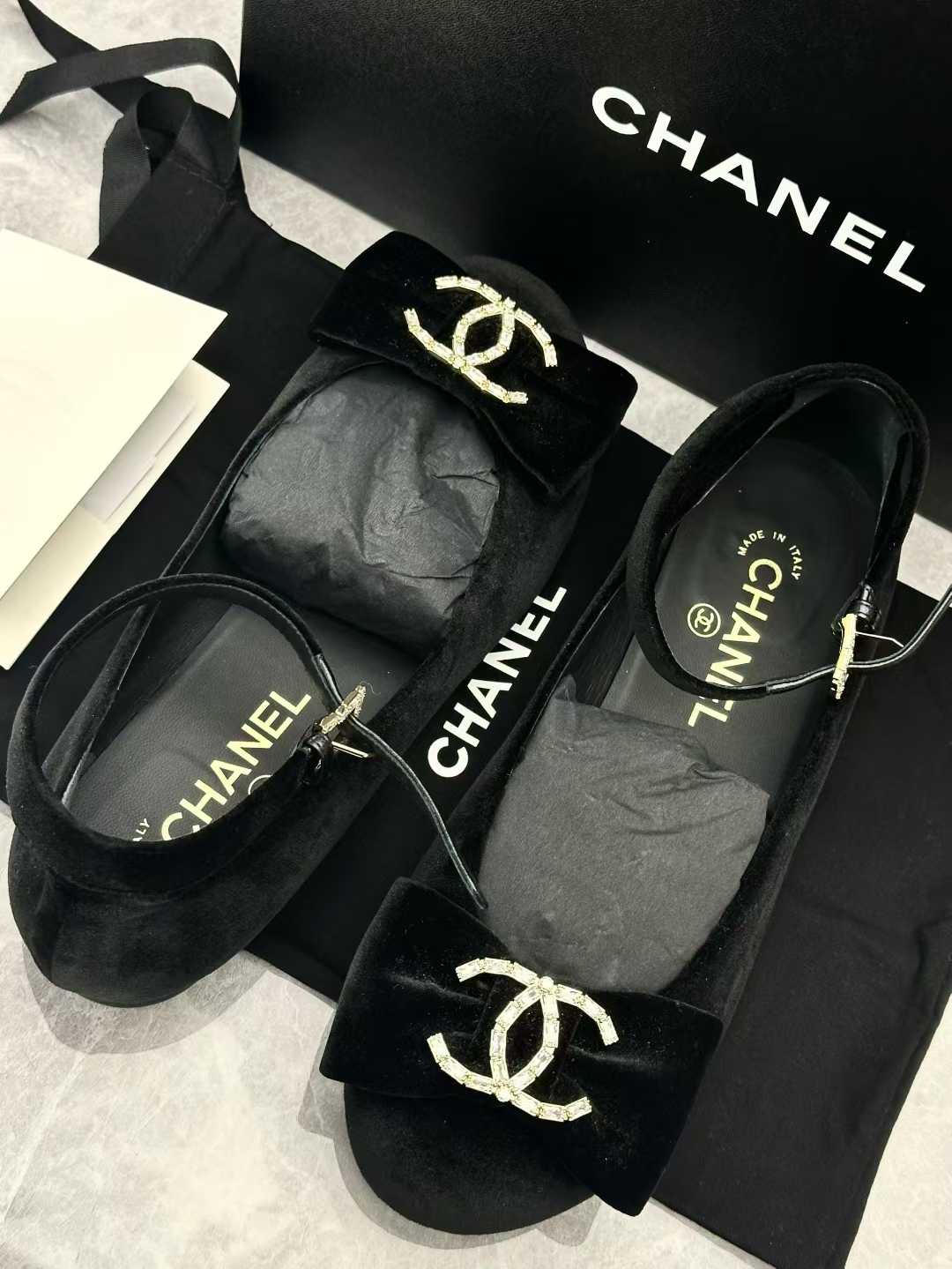 Chanel black velvet Mary Jane flats with crystal CC logos, size 37
