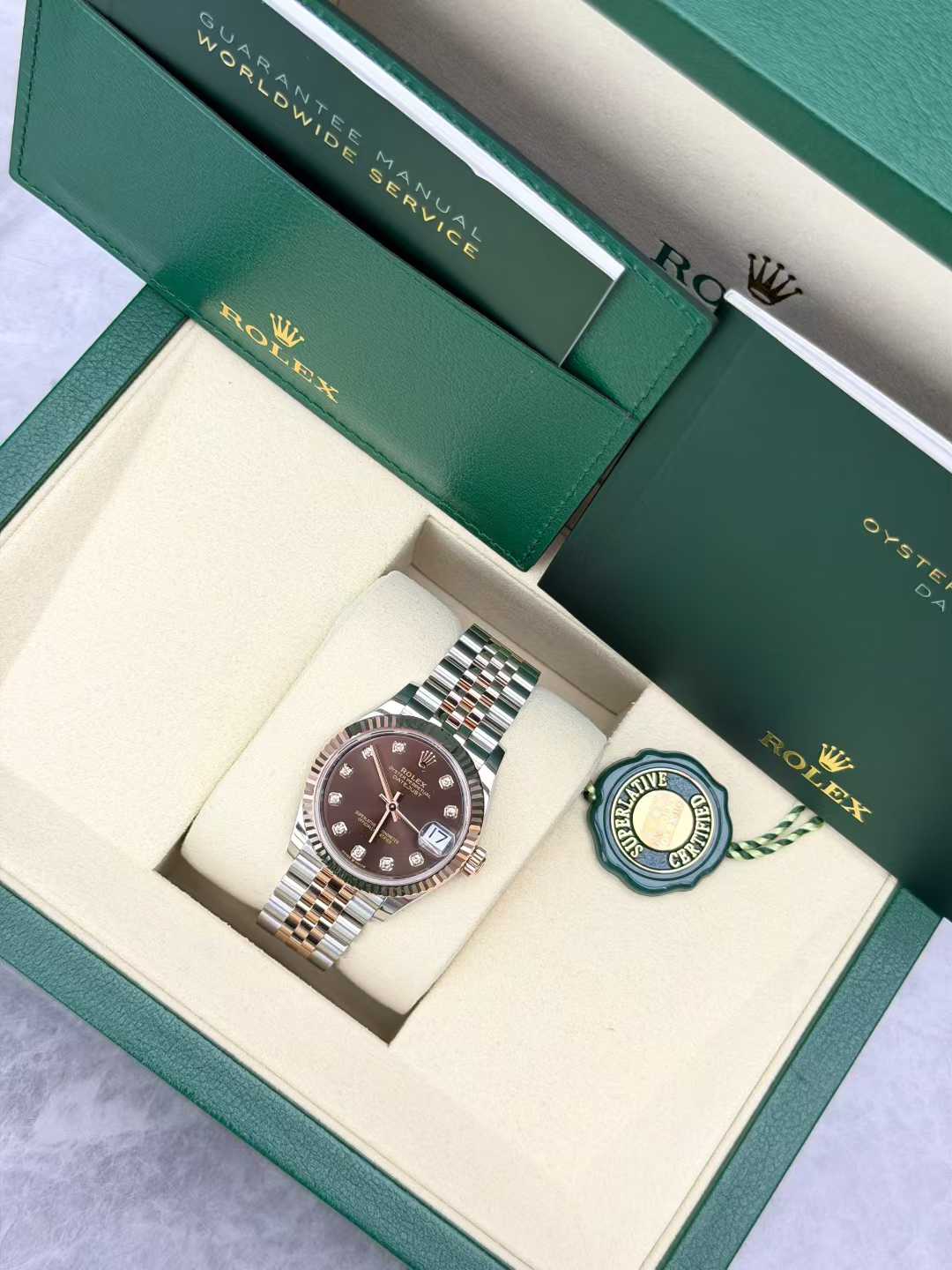Datejust 31  Oyster, 31 mm, Oystersteel and Everose gold
