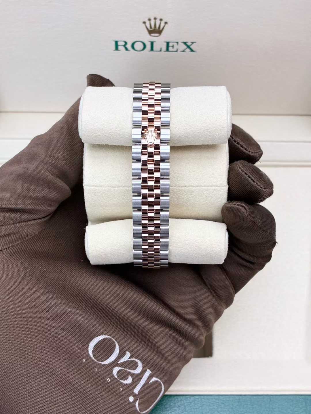 Rolex Lady-Datejust 28 model 279381RBR, featuring a 28mm stainless steel and 18ct Everose gold case with a diamond bezel, a white mother-of-pearl dial with diamond hour markers, and a Jubilee bracelet