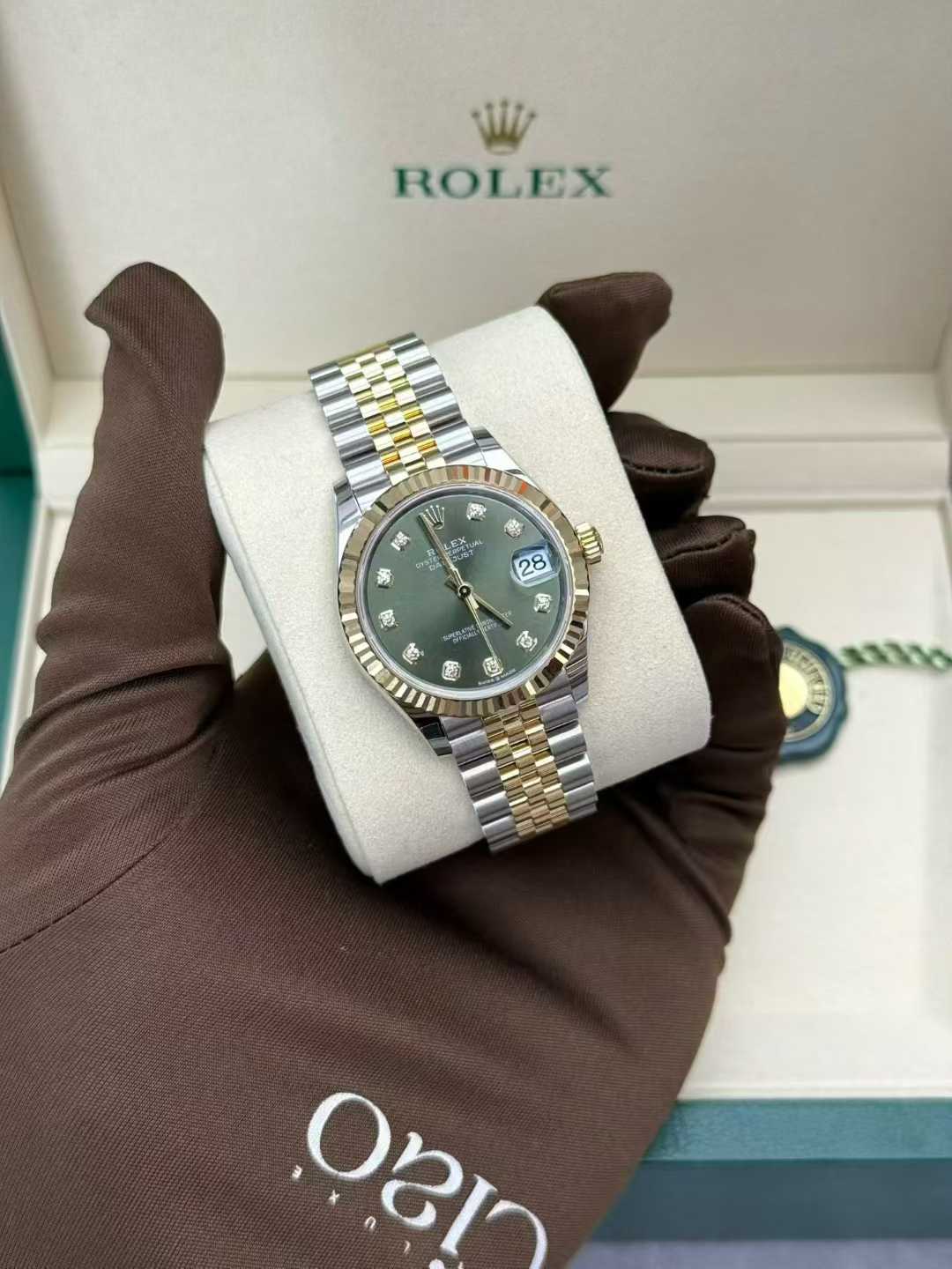 Datejust 31  Oyster, 31 mm, Oystersteel and yellow gold