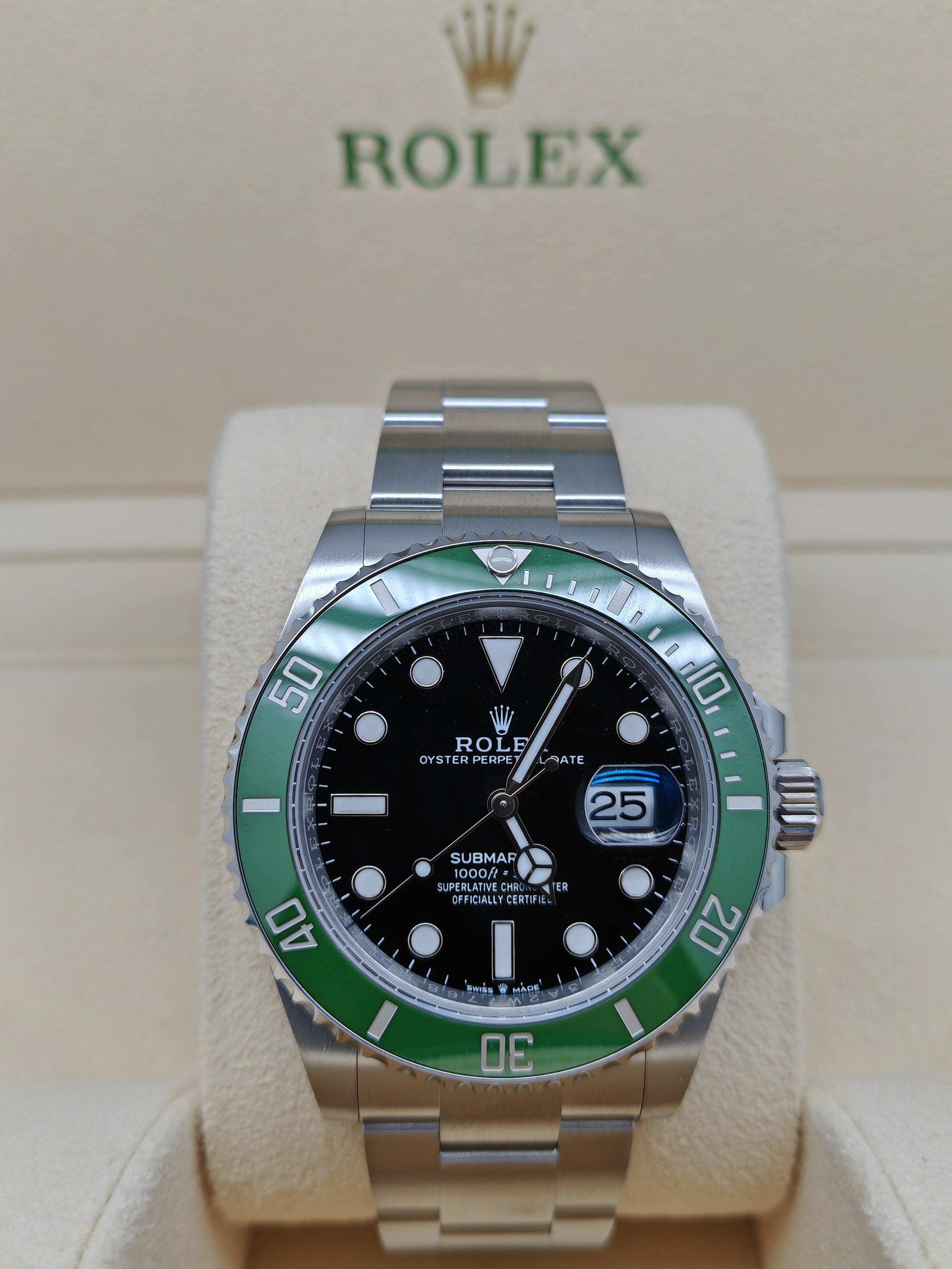 Rolex 126610LV Submariner Date 41 with Oystersteel, Green ceramic and black dial, Oyster Bracelet （2024）