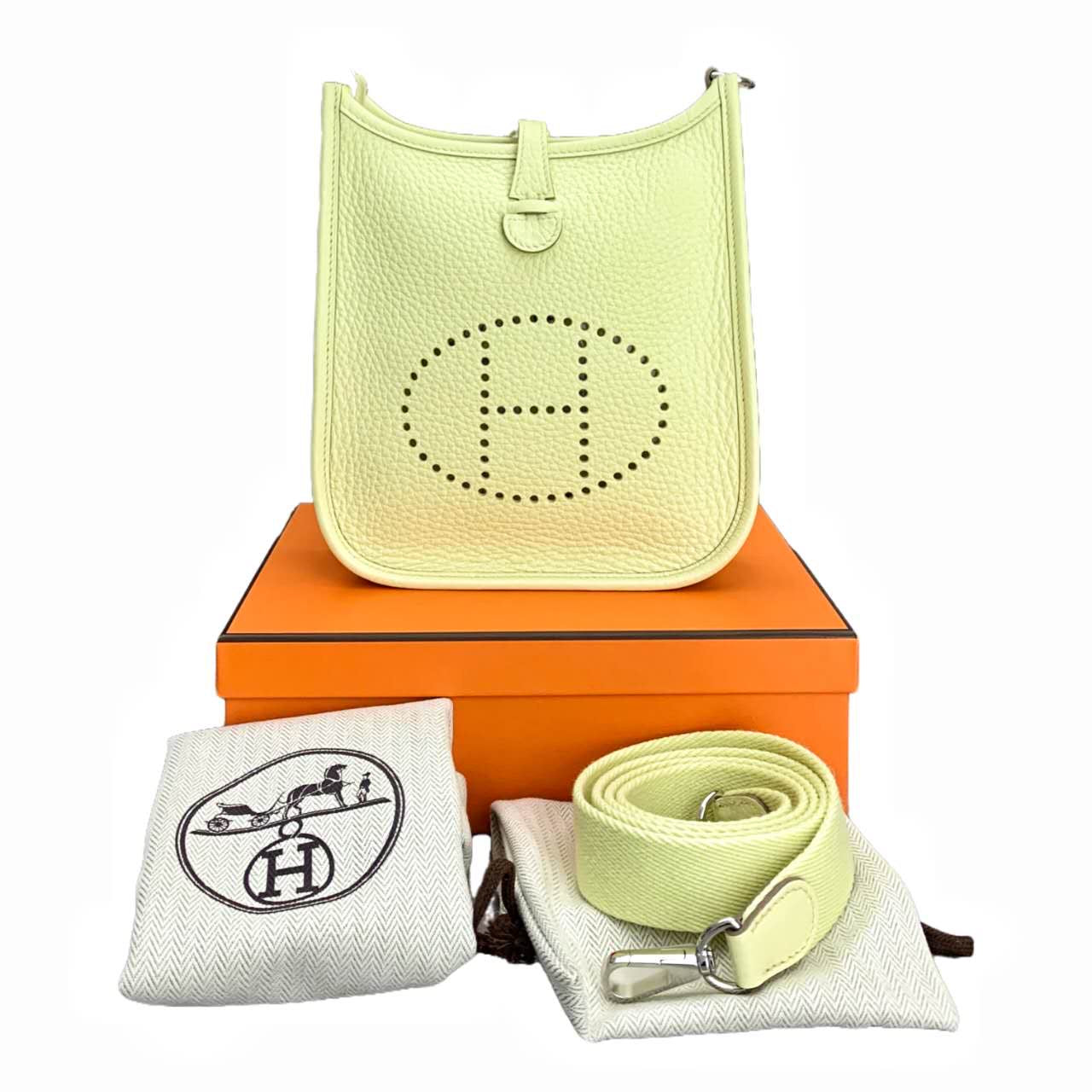 HERMÈS MINI EVELYNE BUCKLE Jaune Poussin (Light Yellow) W Stamp