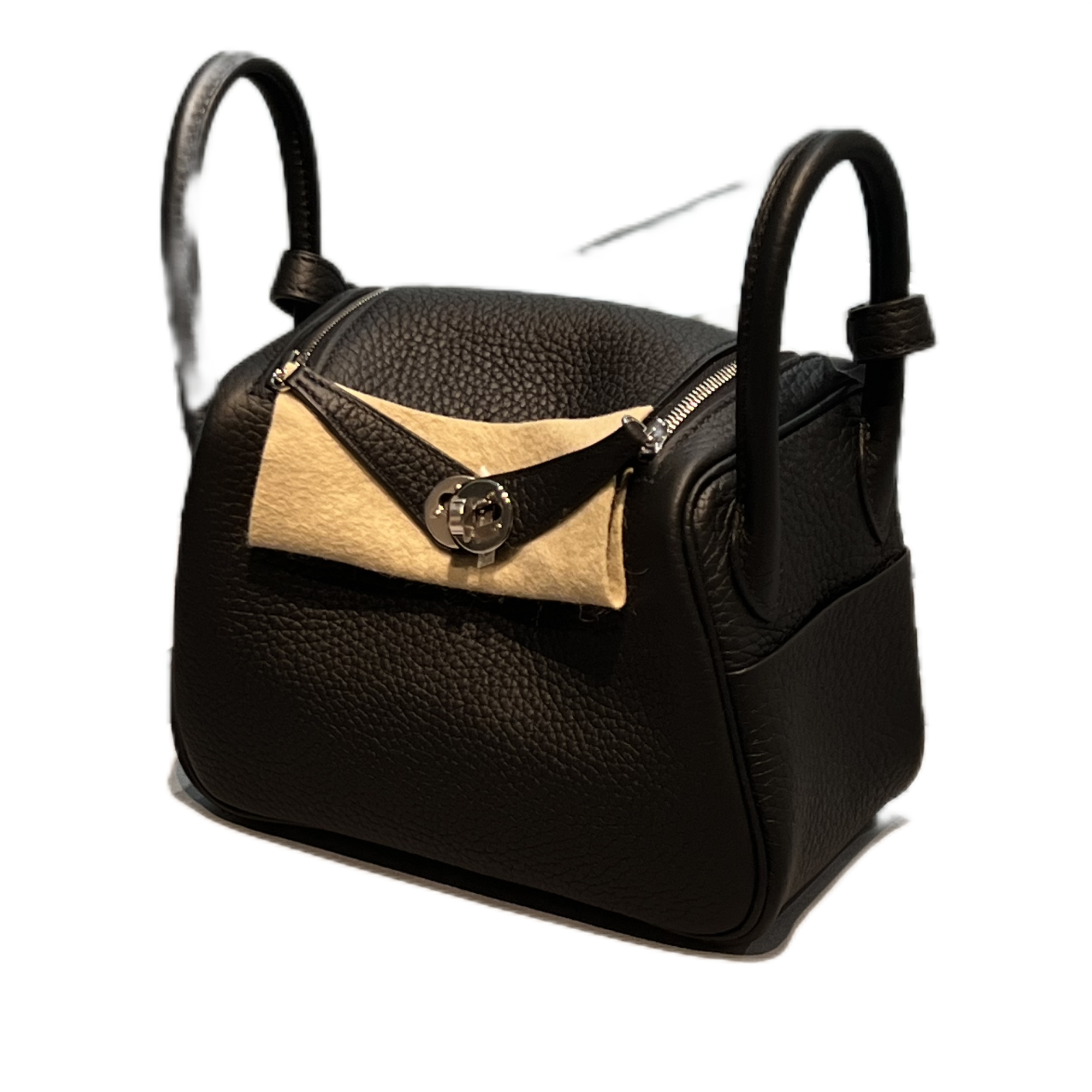 HERMÈS MINI LINDY Black Taurillon Clemence