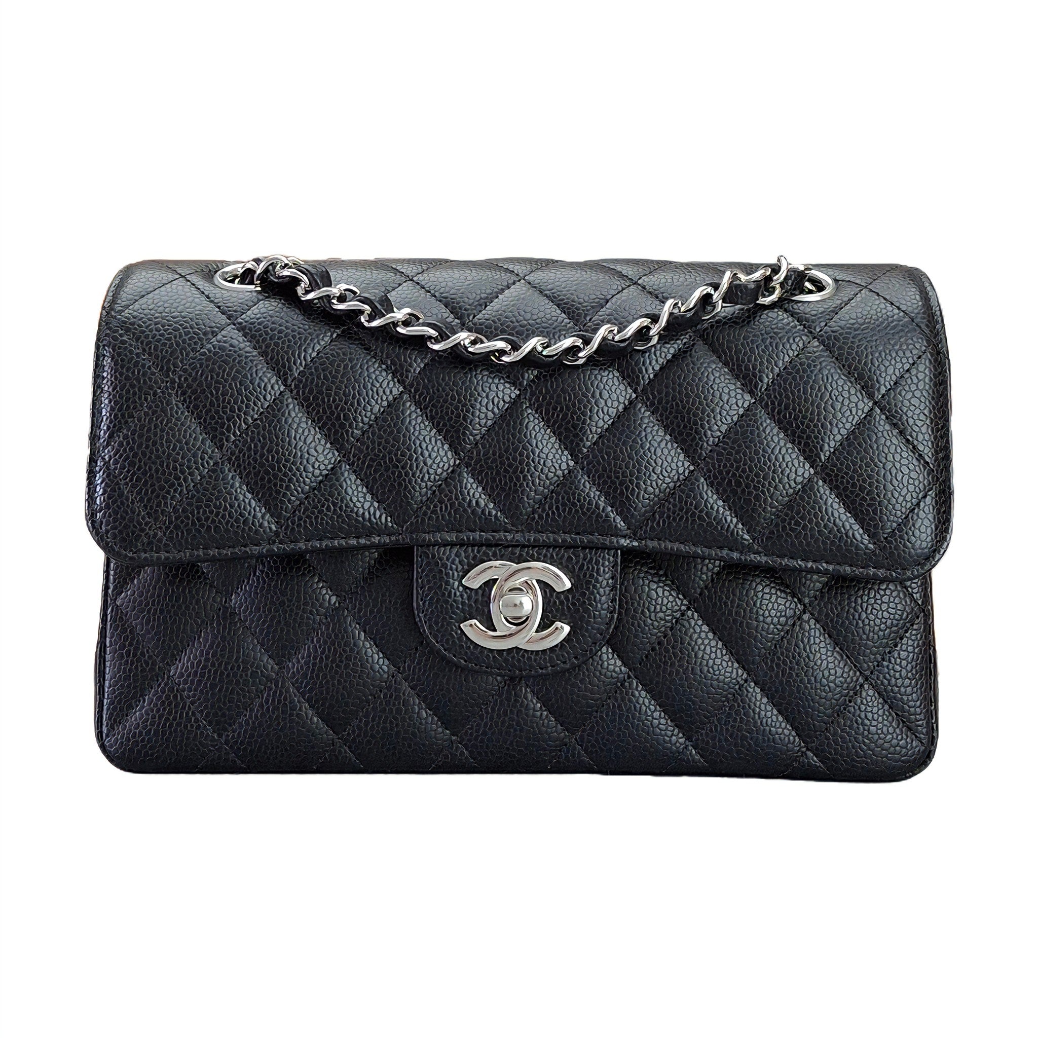 CHANEL Caviar Quilted East West Flap （Black）