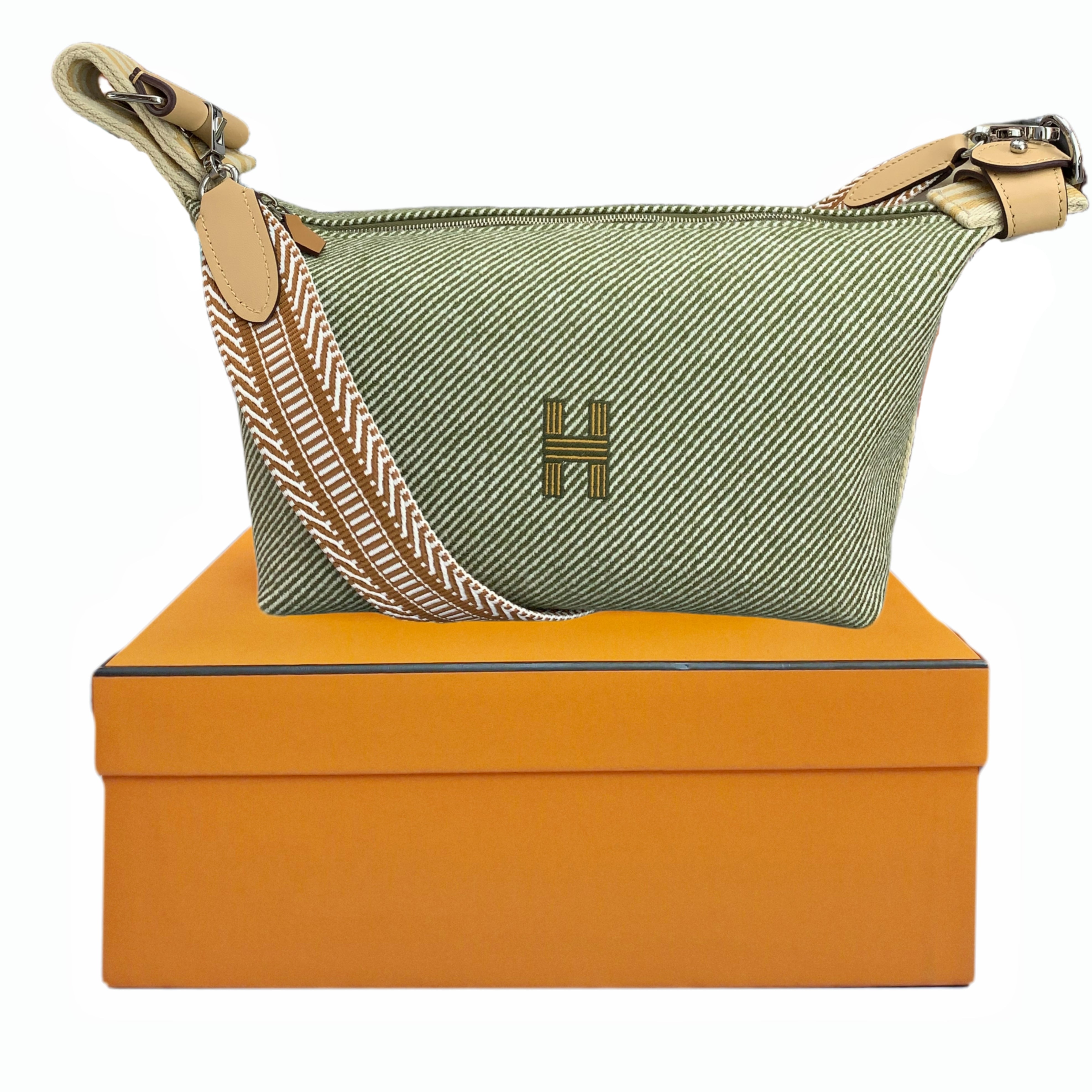 HERMÈS BRIDE-A-BRAC H NATTE CASE SMALL (Green)