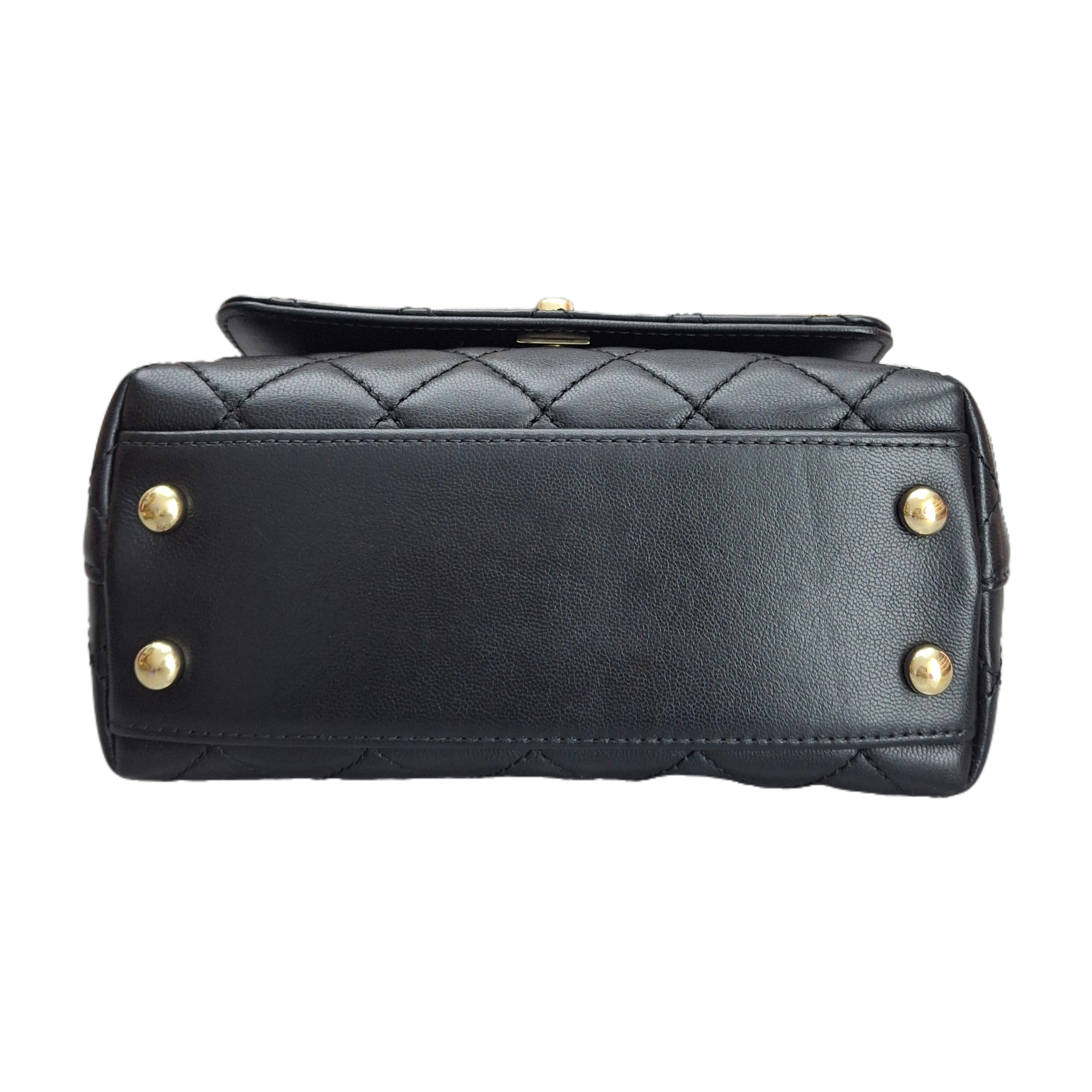 CHANEL LAMBSKIN QUILTED DIAMOND CC FLAP (BLACK)