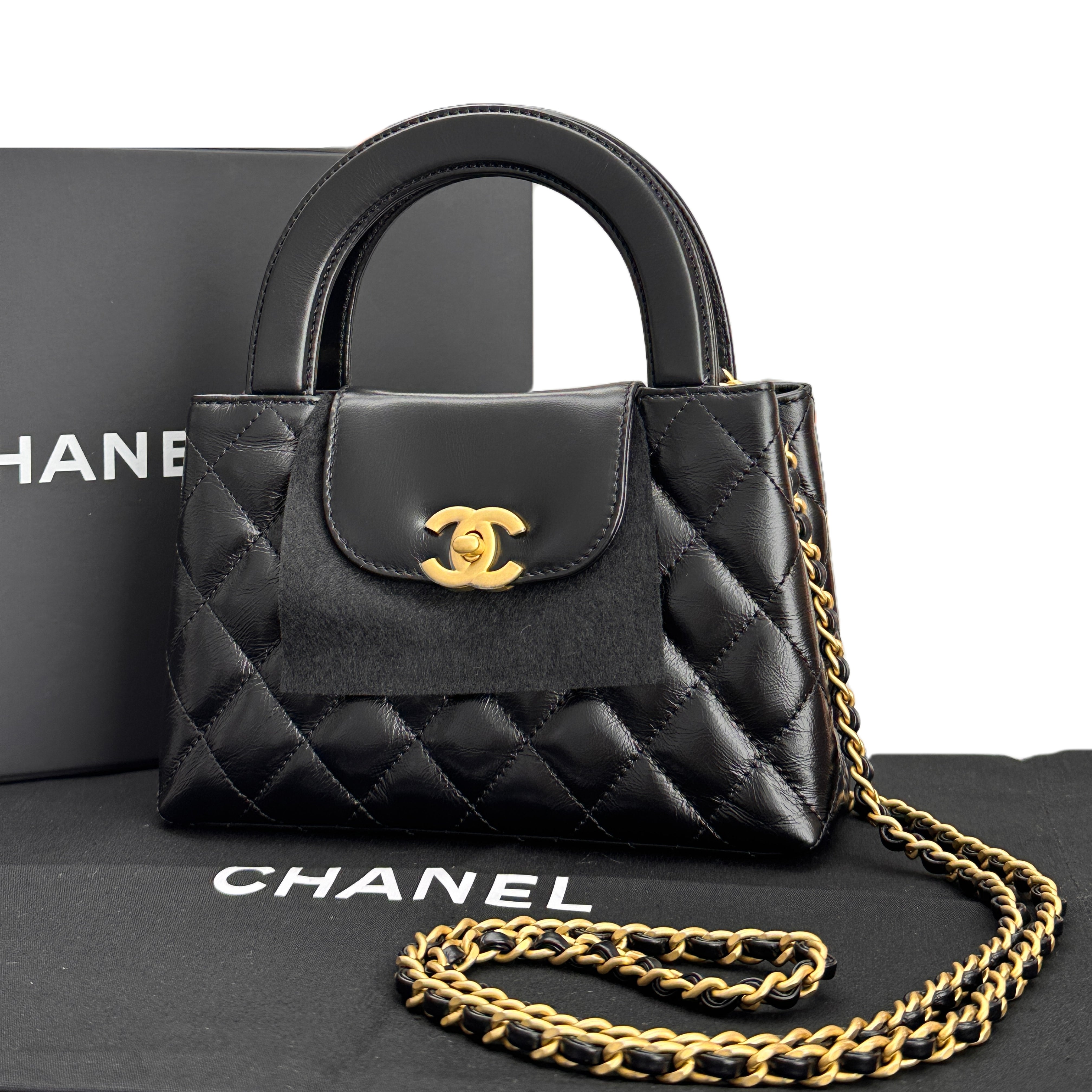 CHANEL 24p Kelly Handbag