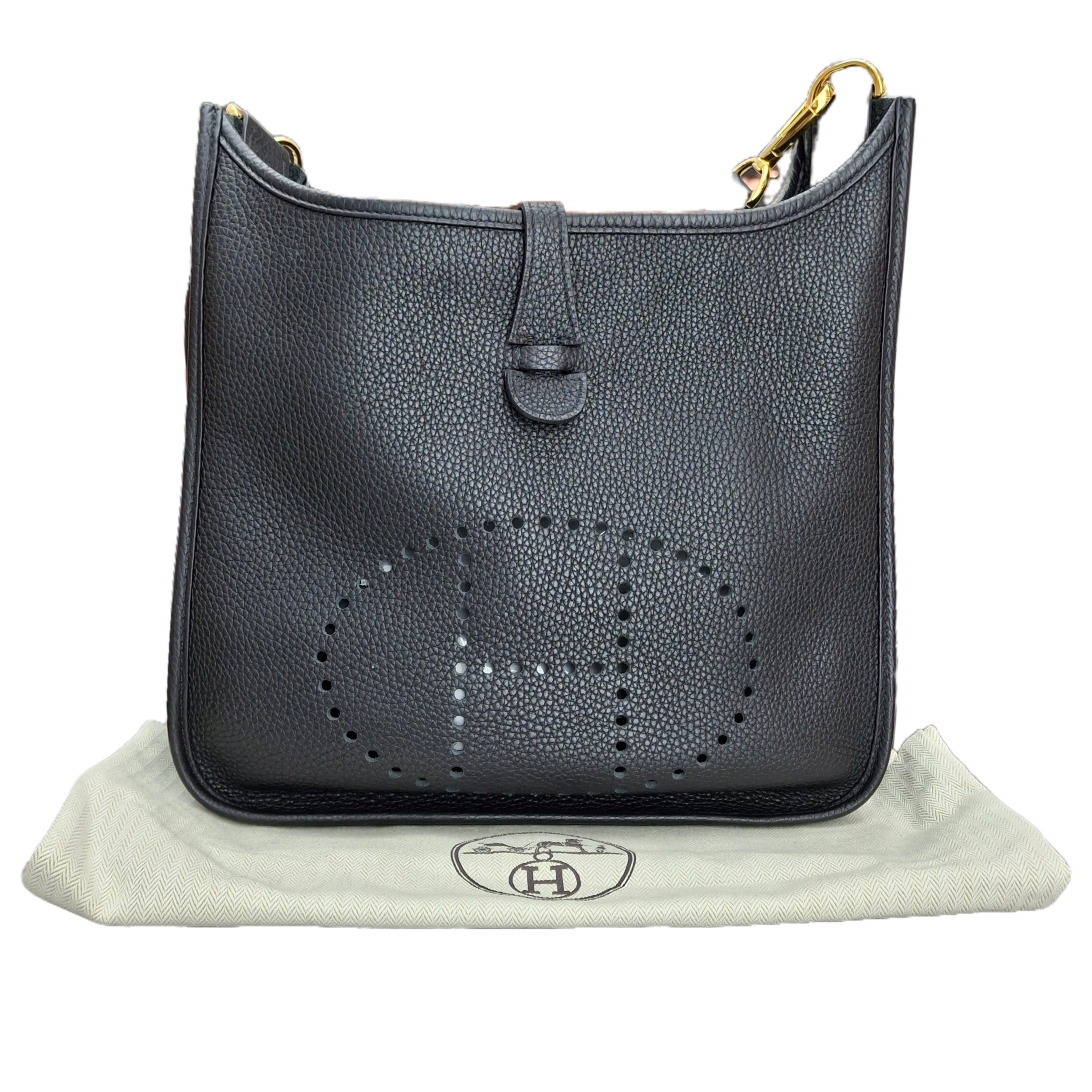 HERMÈS EVELYNE 29 Buckle (Black) Y Stamp