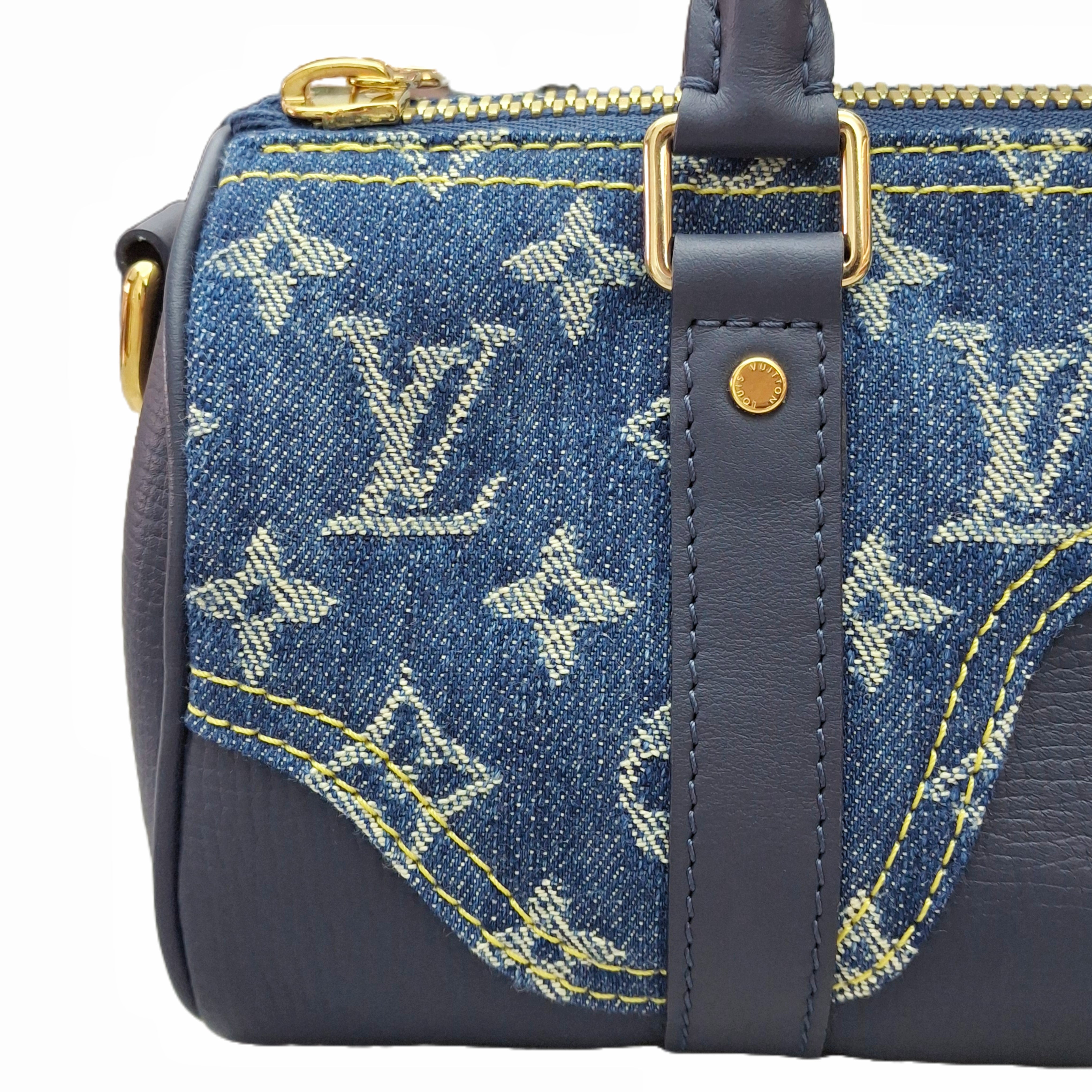 LOUIS VUITTON X NIGO Keepall Bandoulière 25 (Denim Blue)