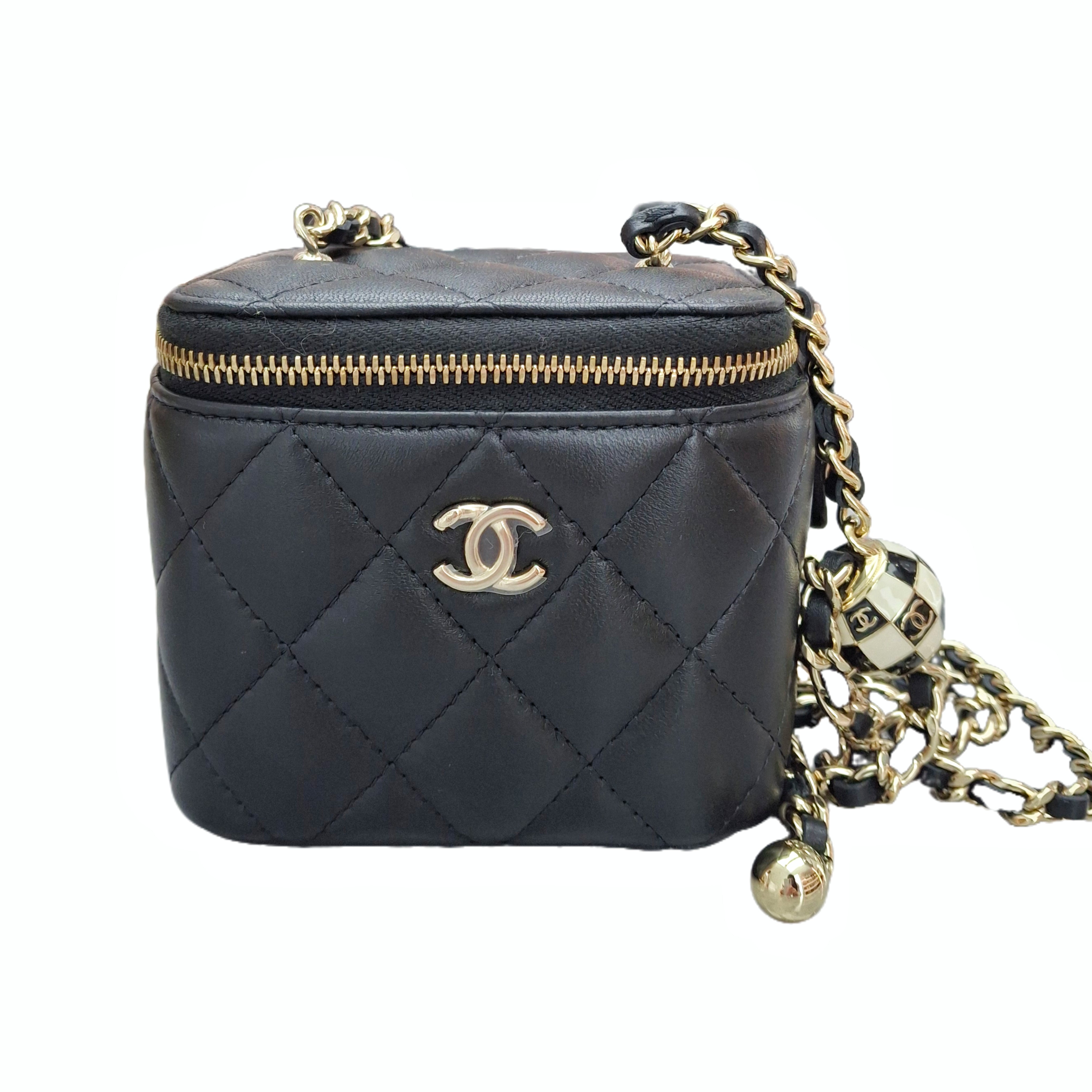 CHANEL MINI Vanity Case with Pearl Crush Clutch with Chain （Black Caviar)