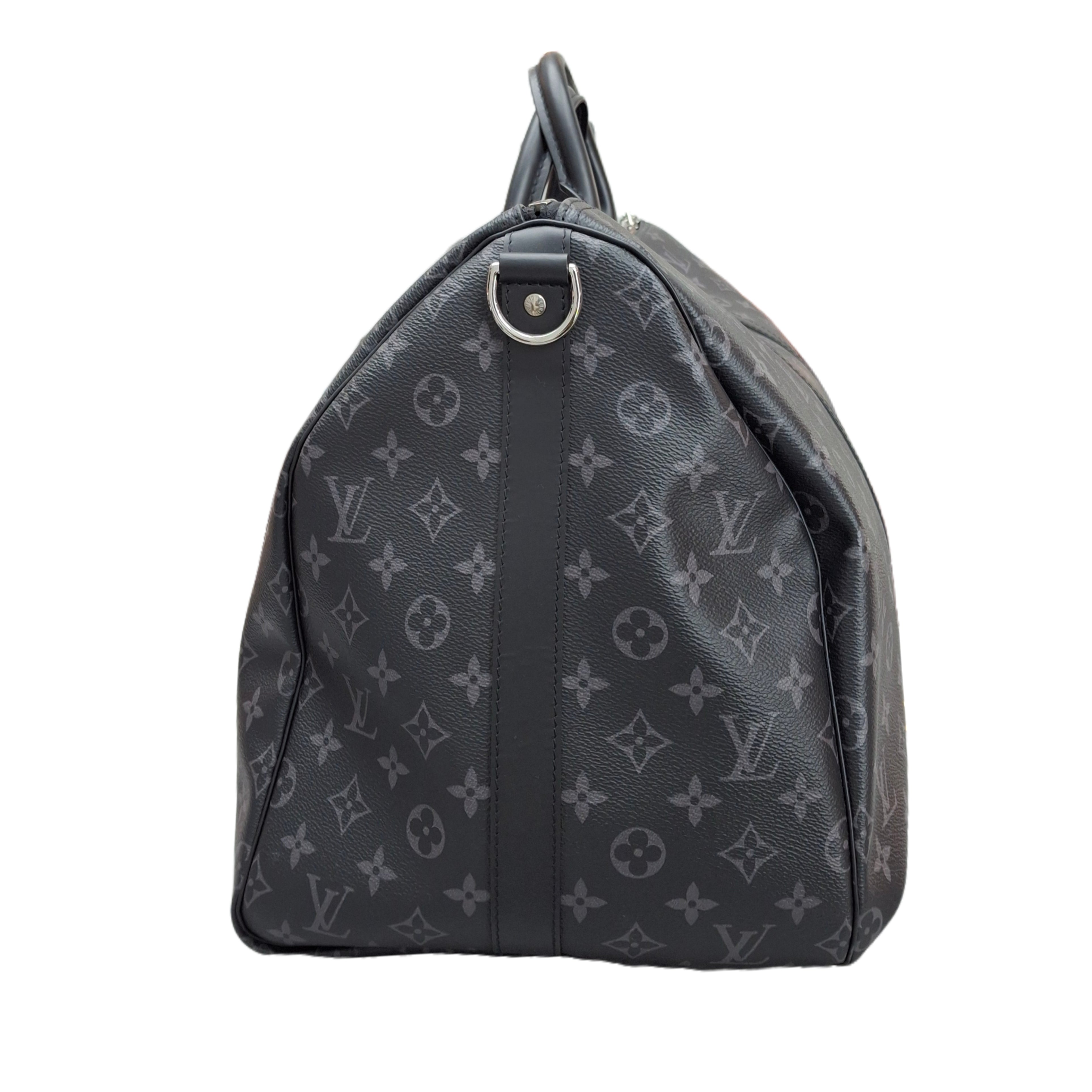 LOUIS VUITTON Keepall Bandoulière 55 (Monogram Eclipse)