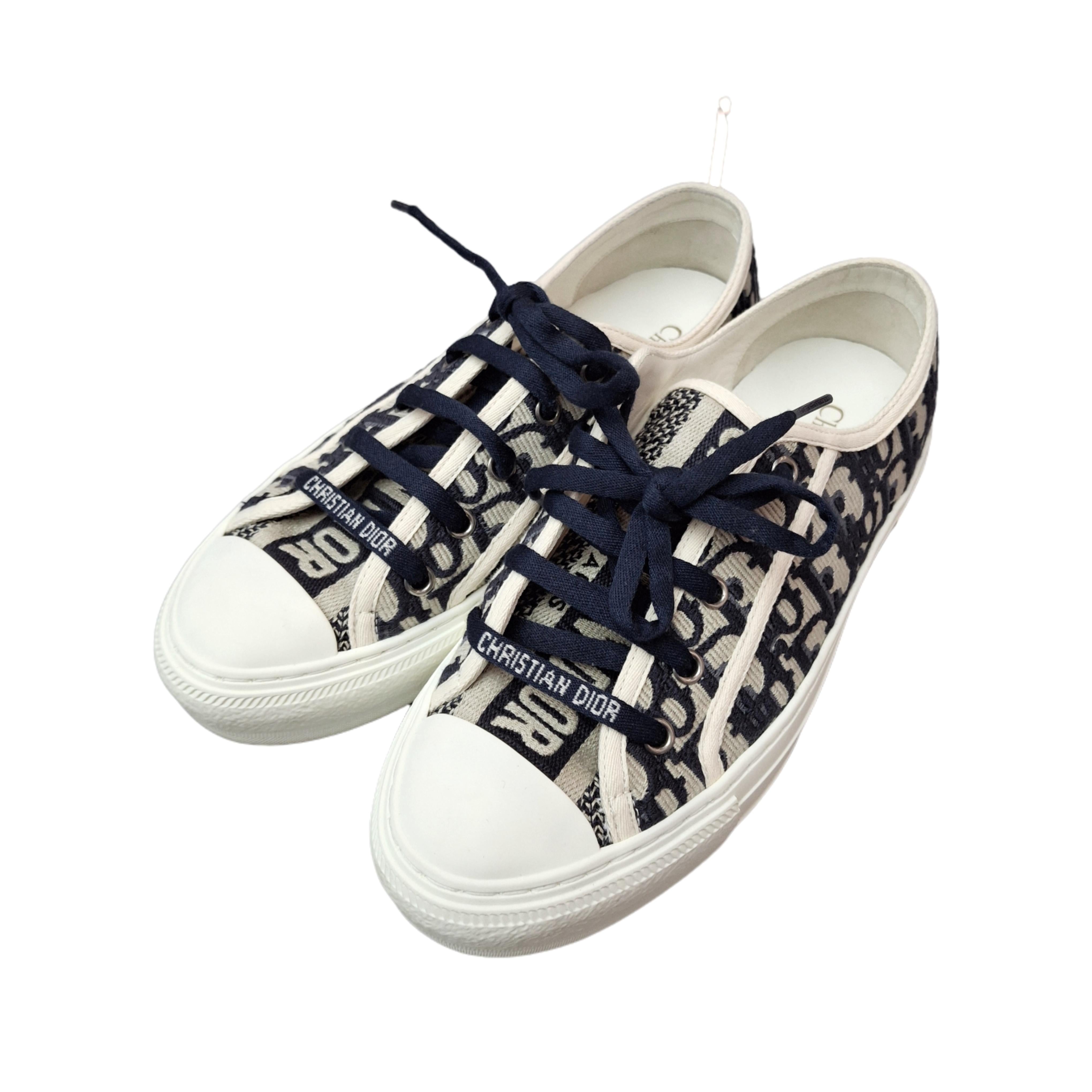 CHRISTIAN DIOR Walk'n'Dior Sneaker Deep Blue Dior Oblique Embroidered Cotton Size 37