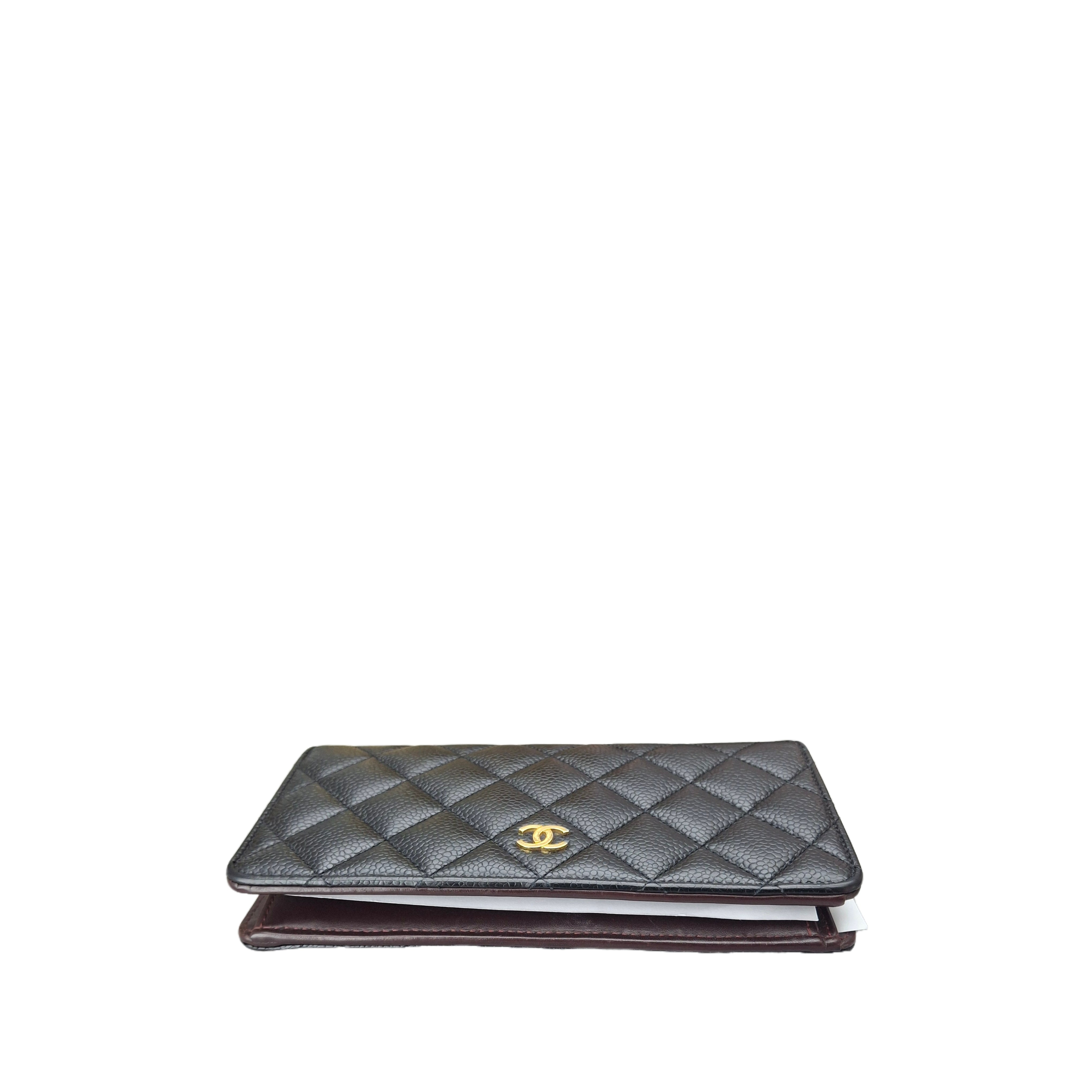 Chanel Caviar skin ZIP wallet (Black)