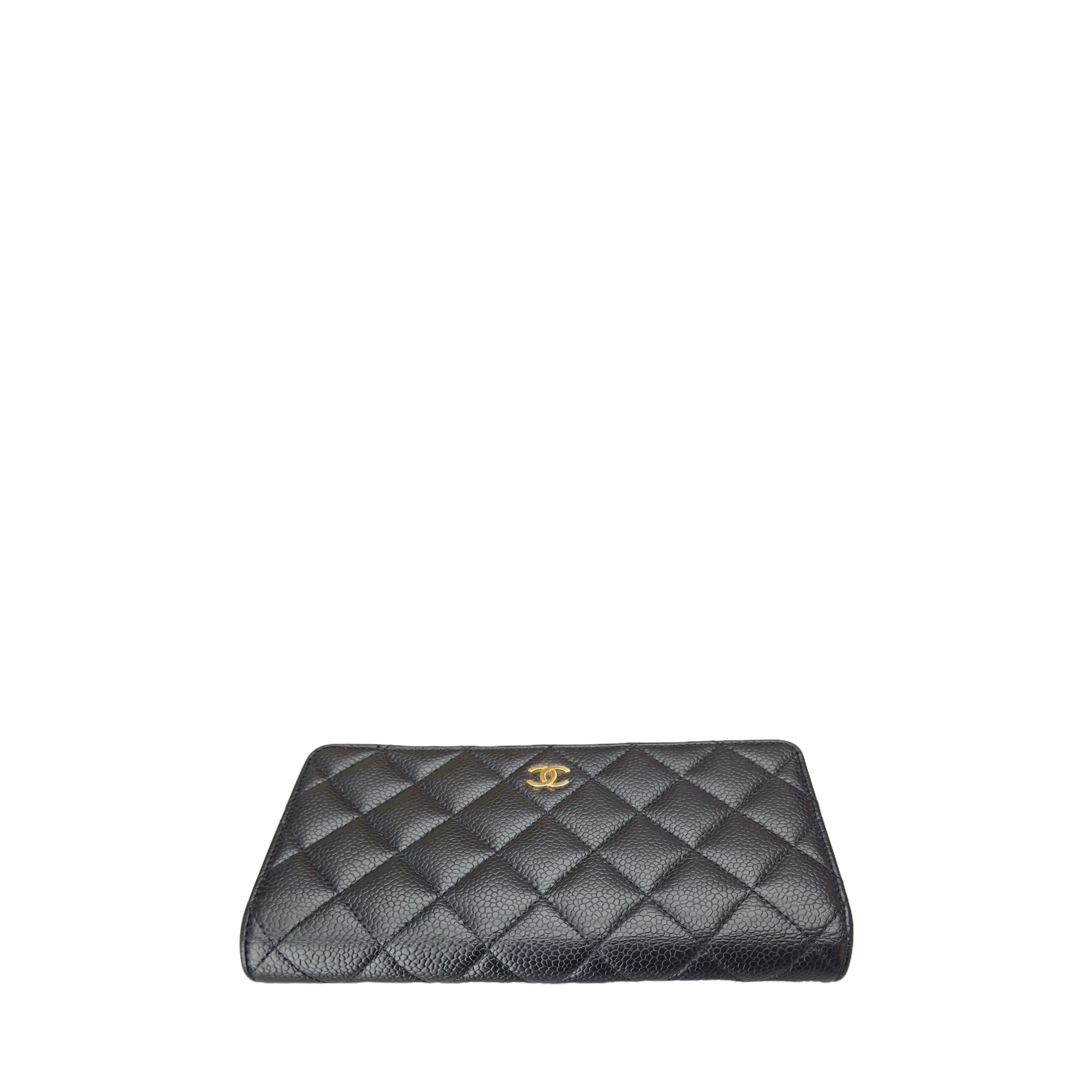 Chanel Caviar skin ZIP wallet (Black)