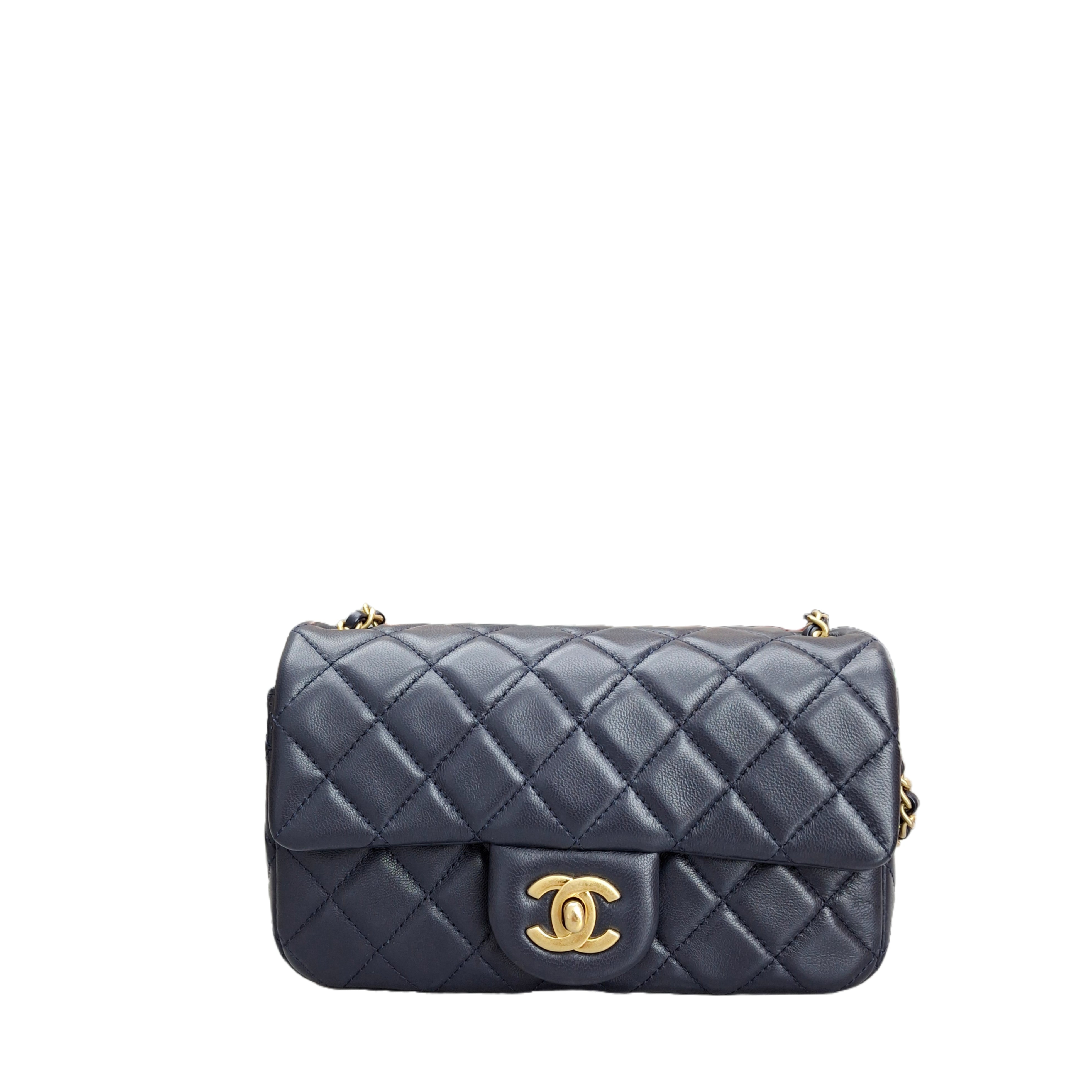 CHANEL Pearl Crush Flap Bag Quilted Lambskin Mini (Navy)