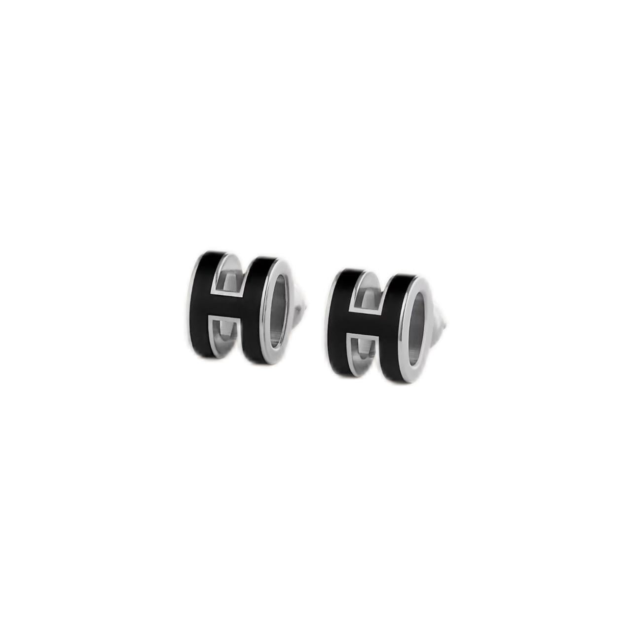 HERMÈS Mini Pop H earrings Noir (Black)