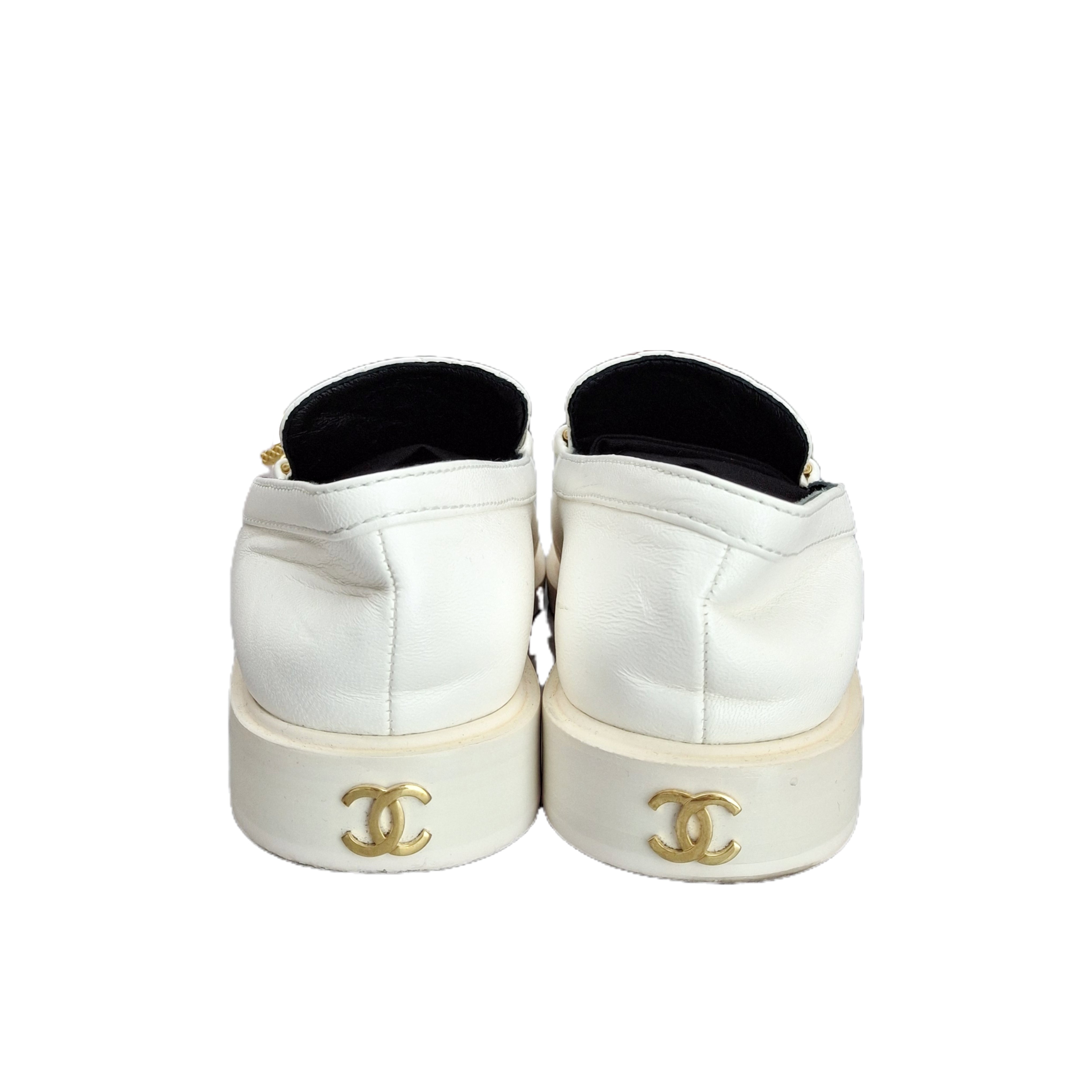 Chanel Loafer with Charm Leather GHW (White) 36