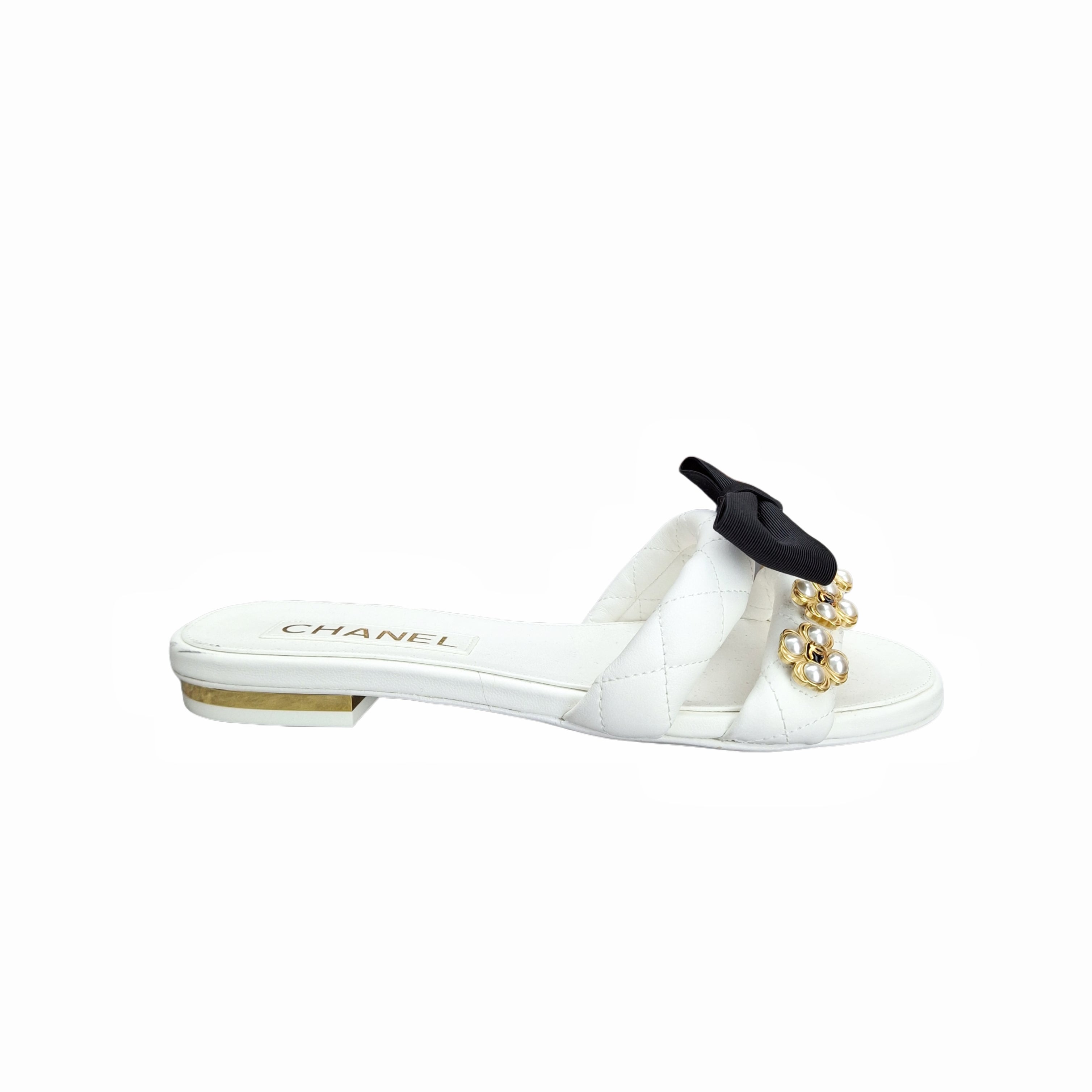 Chanel Lambskin Ribbon Detailed Mules (white) 36