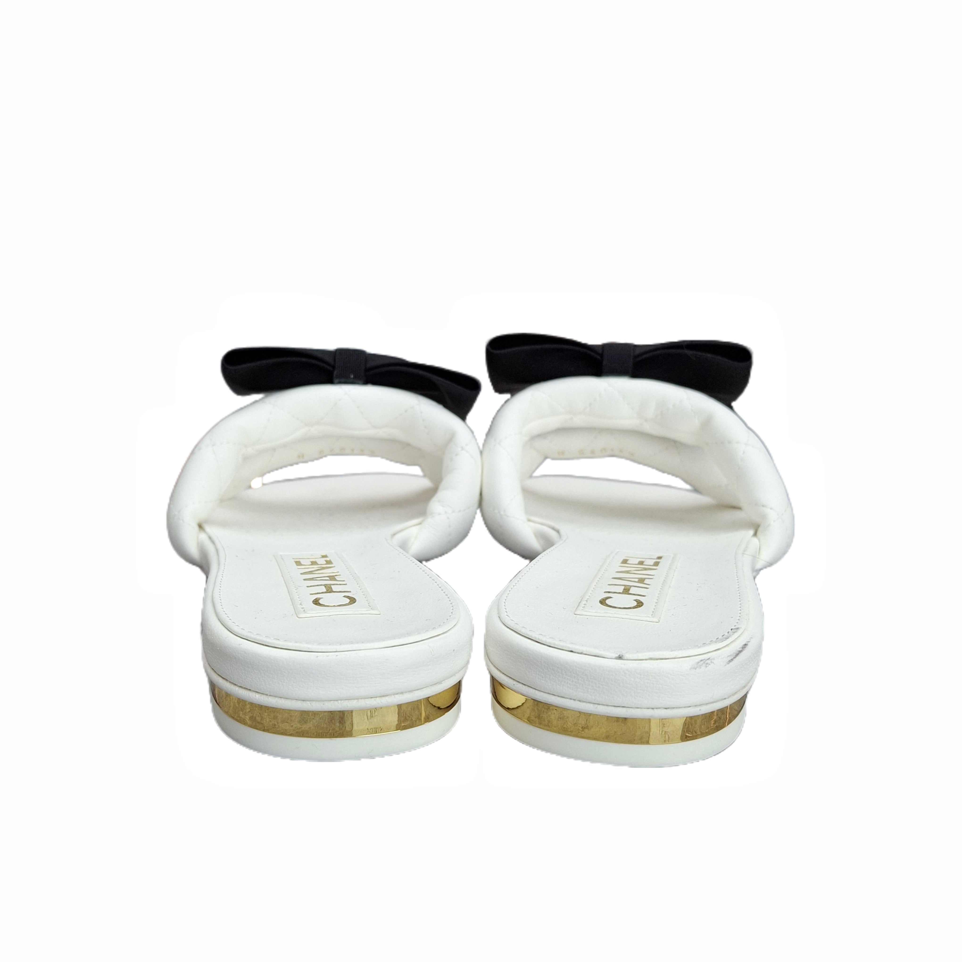 Chanel Lambskin Ribbon Detailed Mules (white) 36