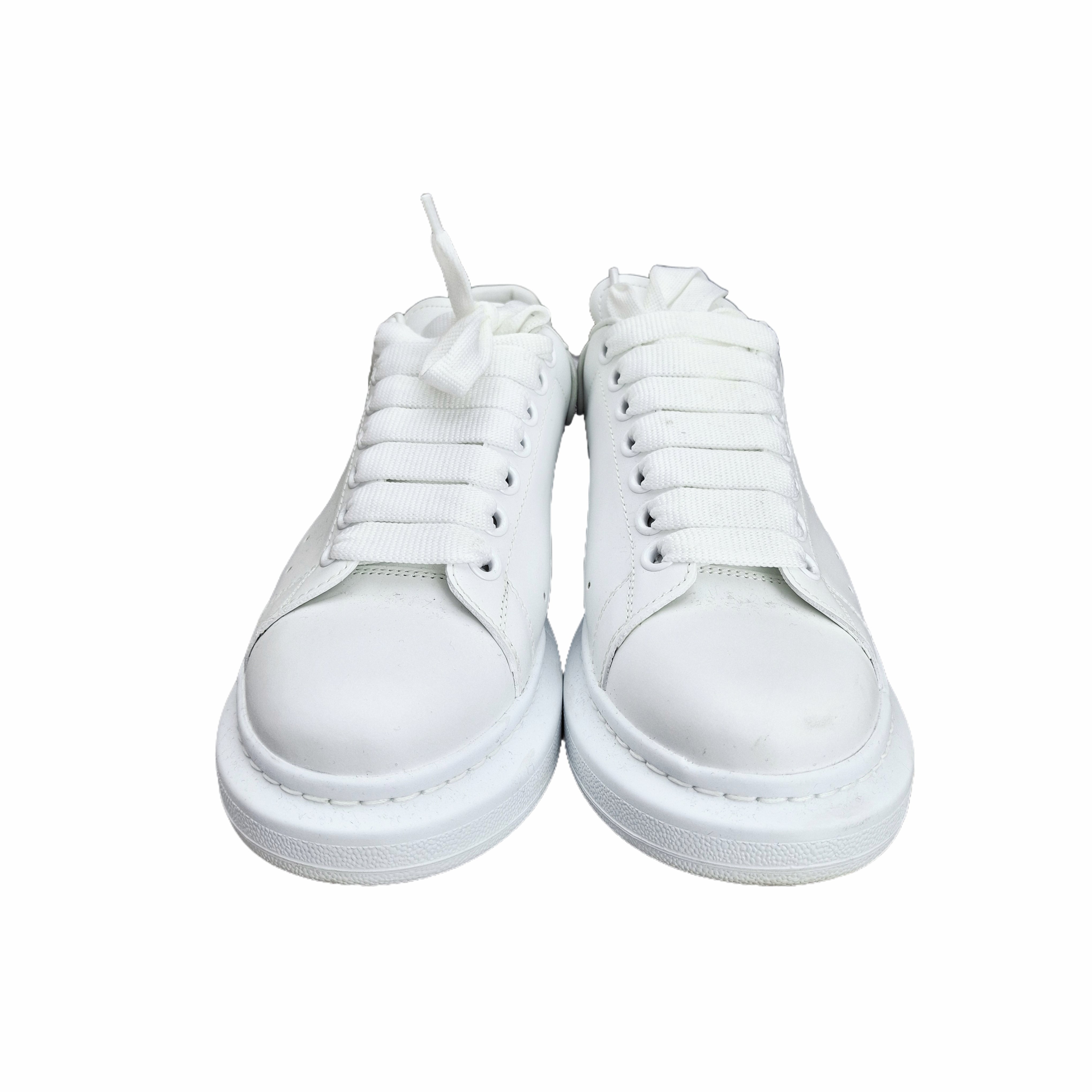 Alexander McQueen Oversized Sneaker White/Silver 38.5