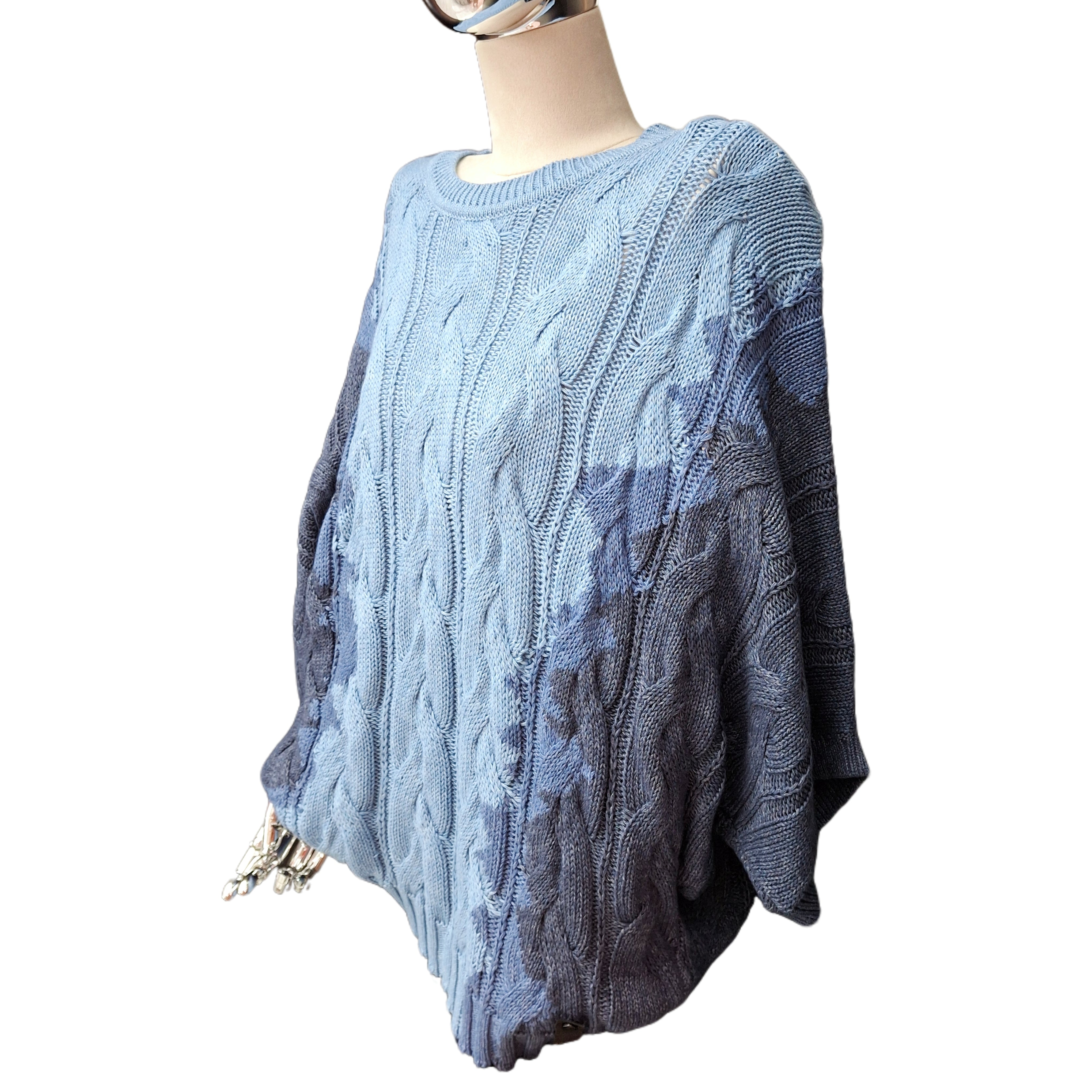 FENDI Gradual Blue Knit sweater Size 52