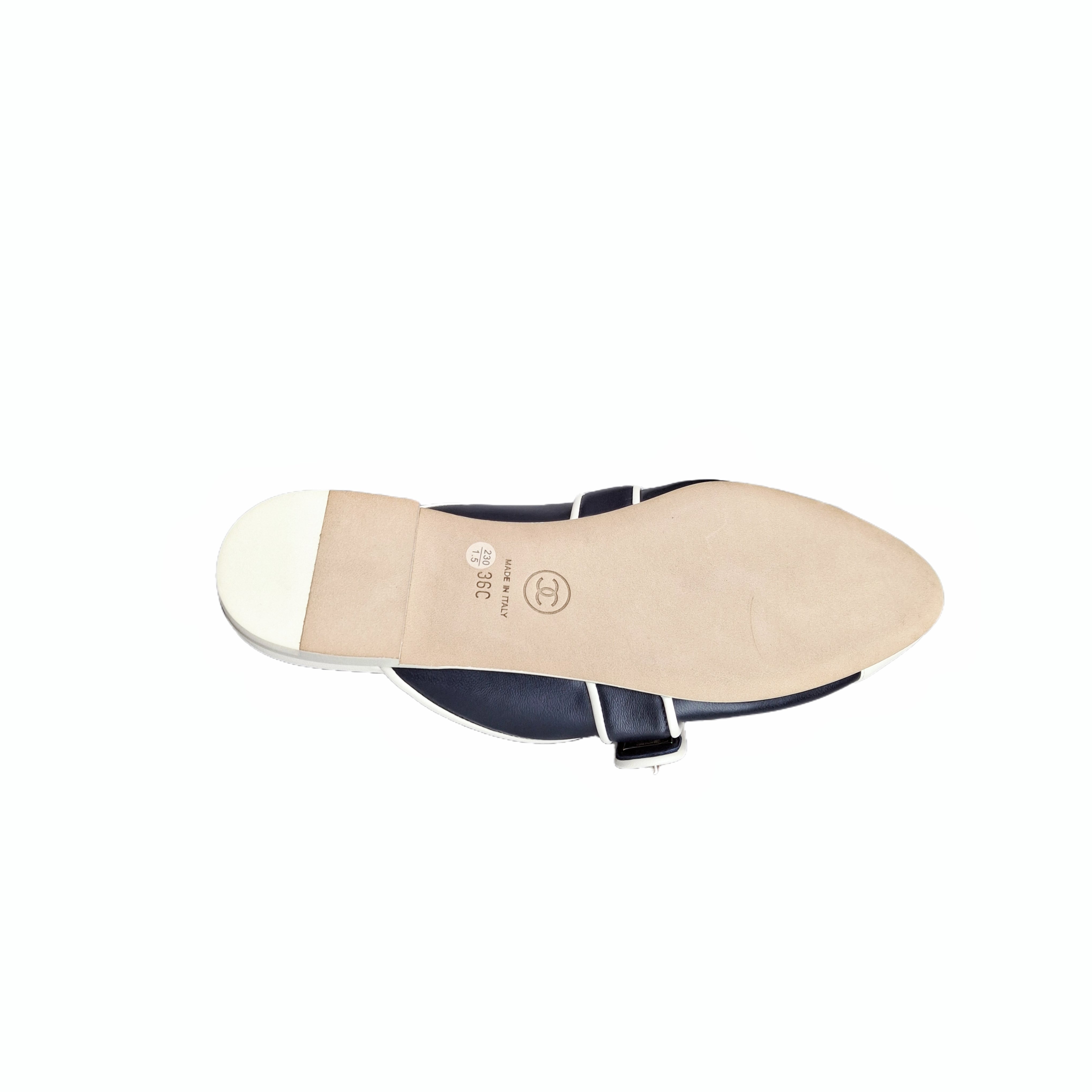 CHANEL Leather Sandals (Navy Blue/ White)38