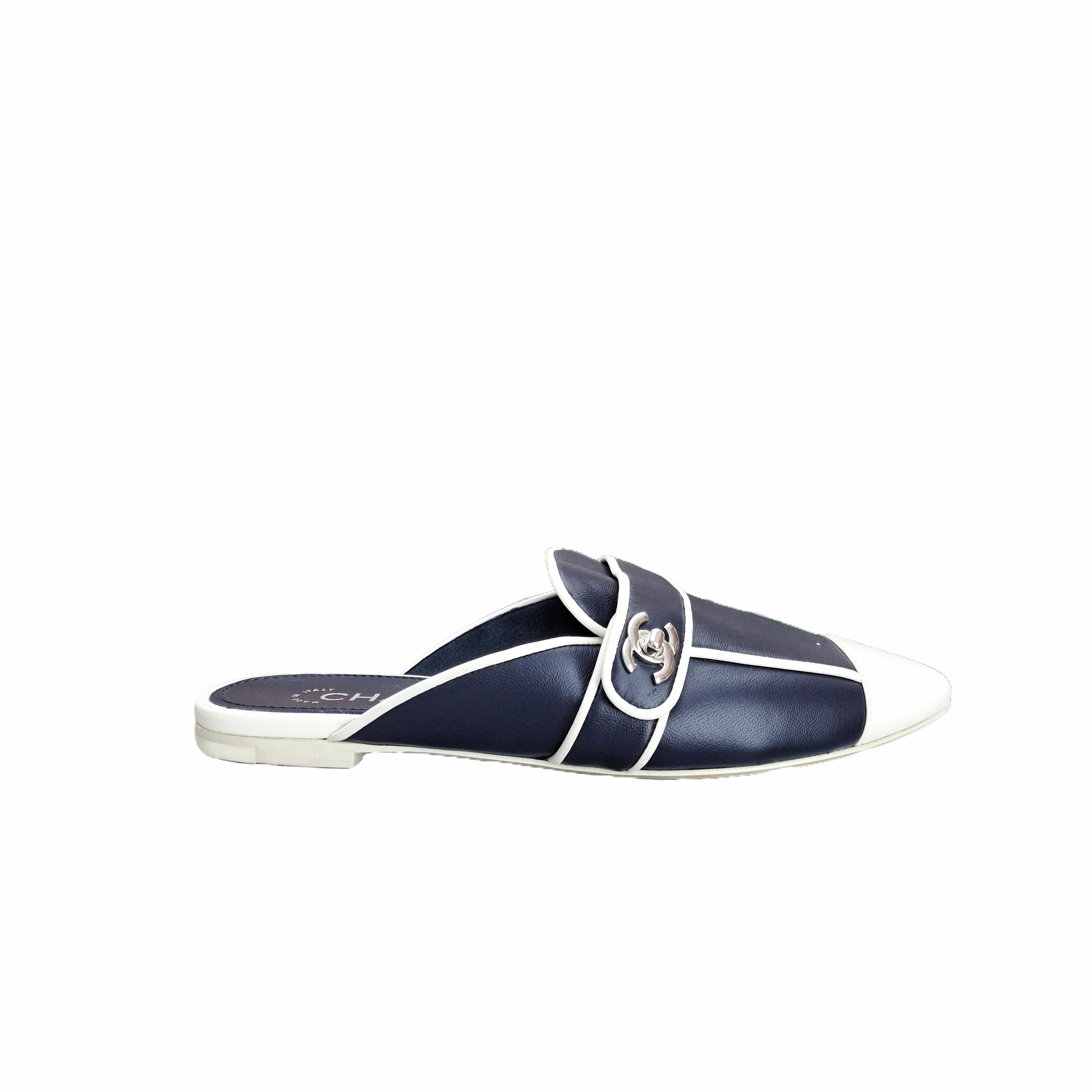 CHANEL Leather Sandals (Navy Blue/ White)38