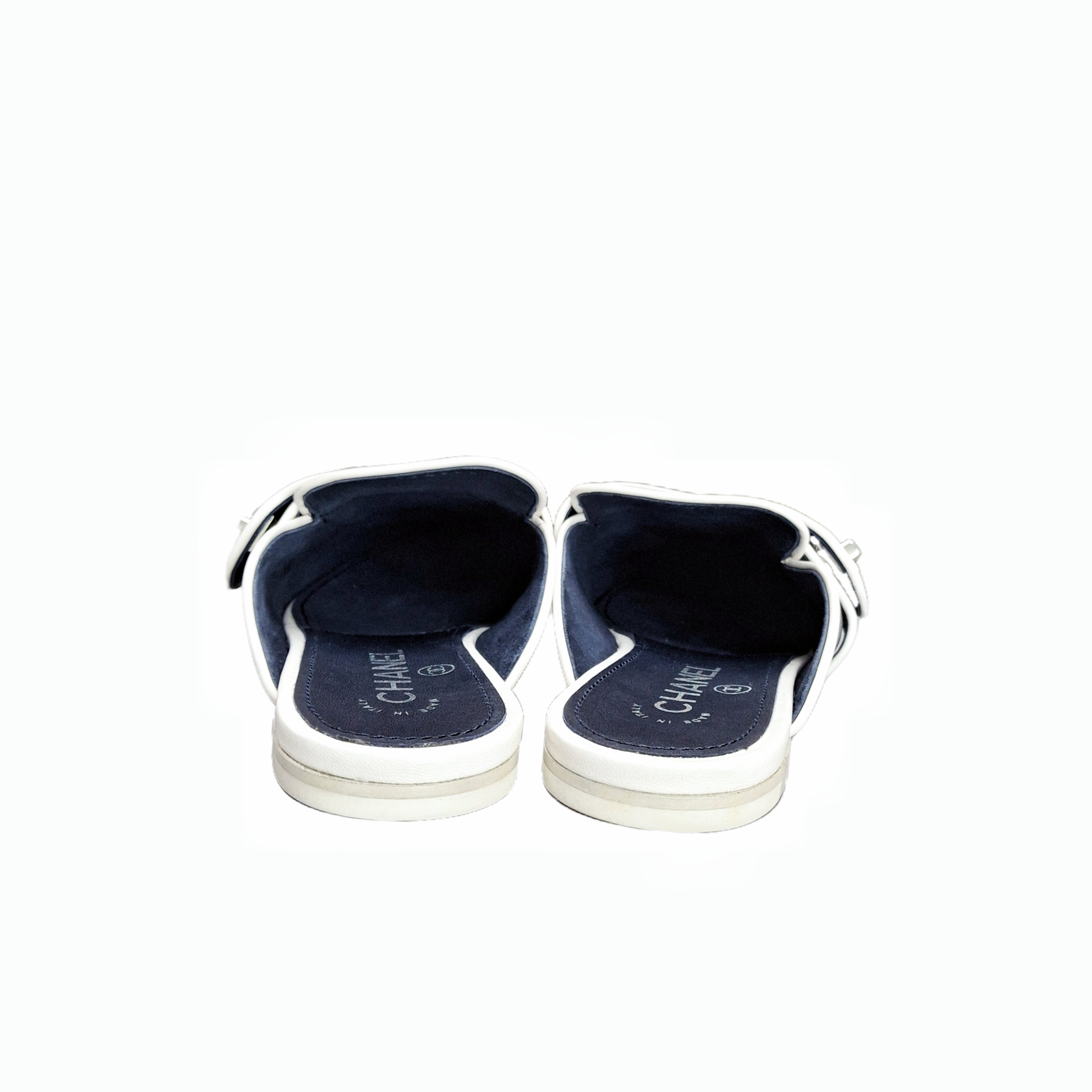 CHANEL Leather Sandals (Navy Blue/ White)38