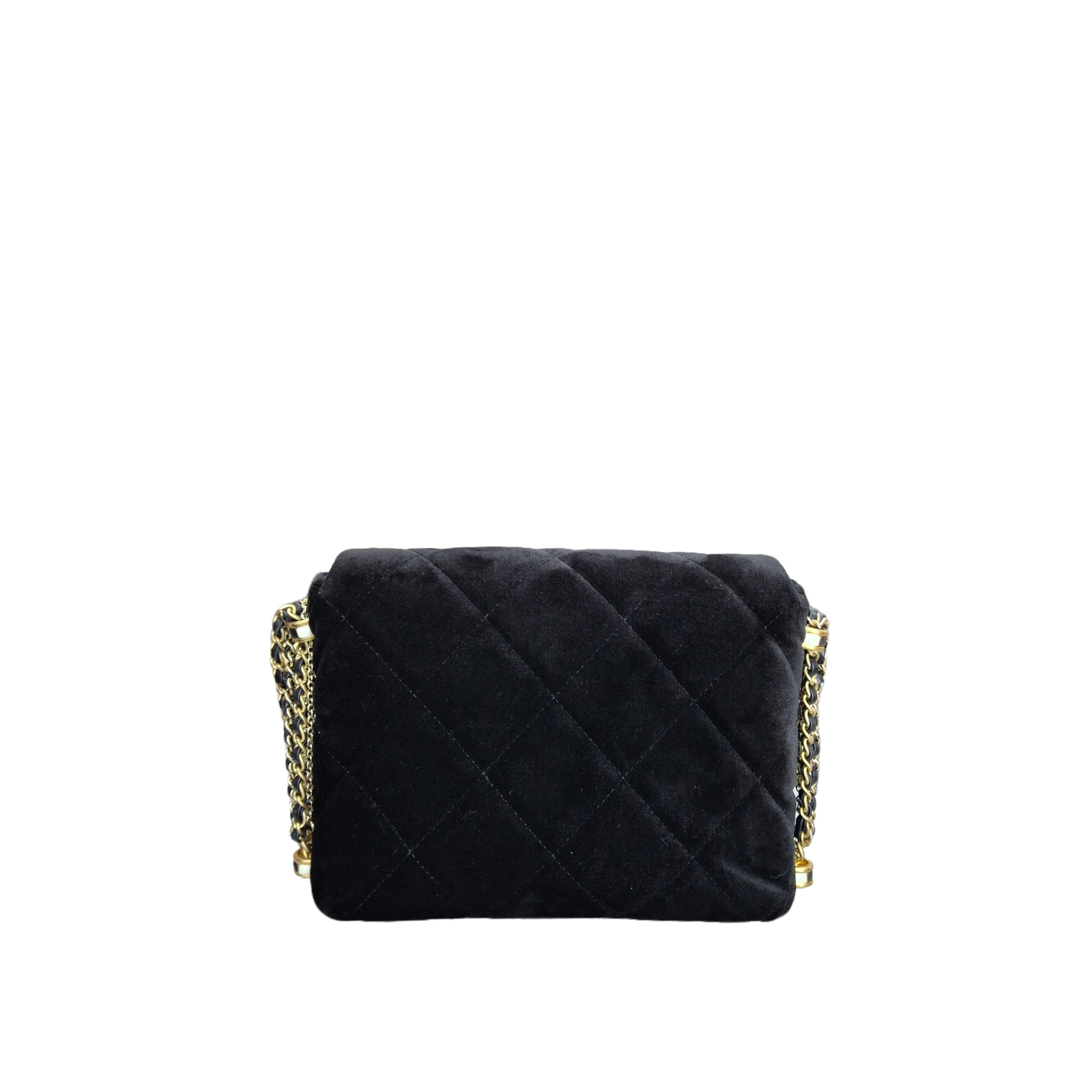 Chanel black