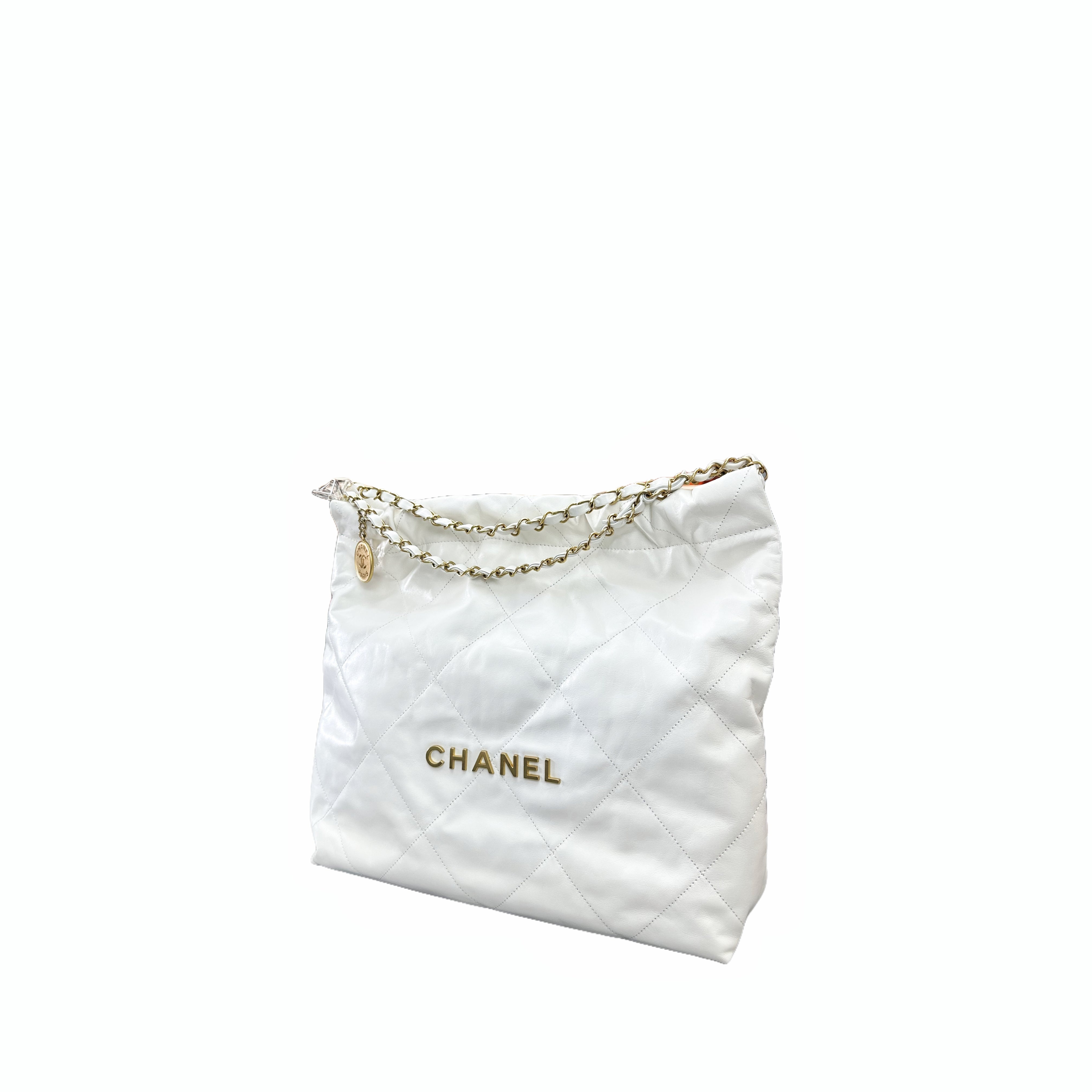 CHANEL 22 BAG Medium in Shiny Calfskin and GHW with Microchip (White）