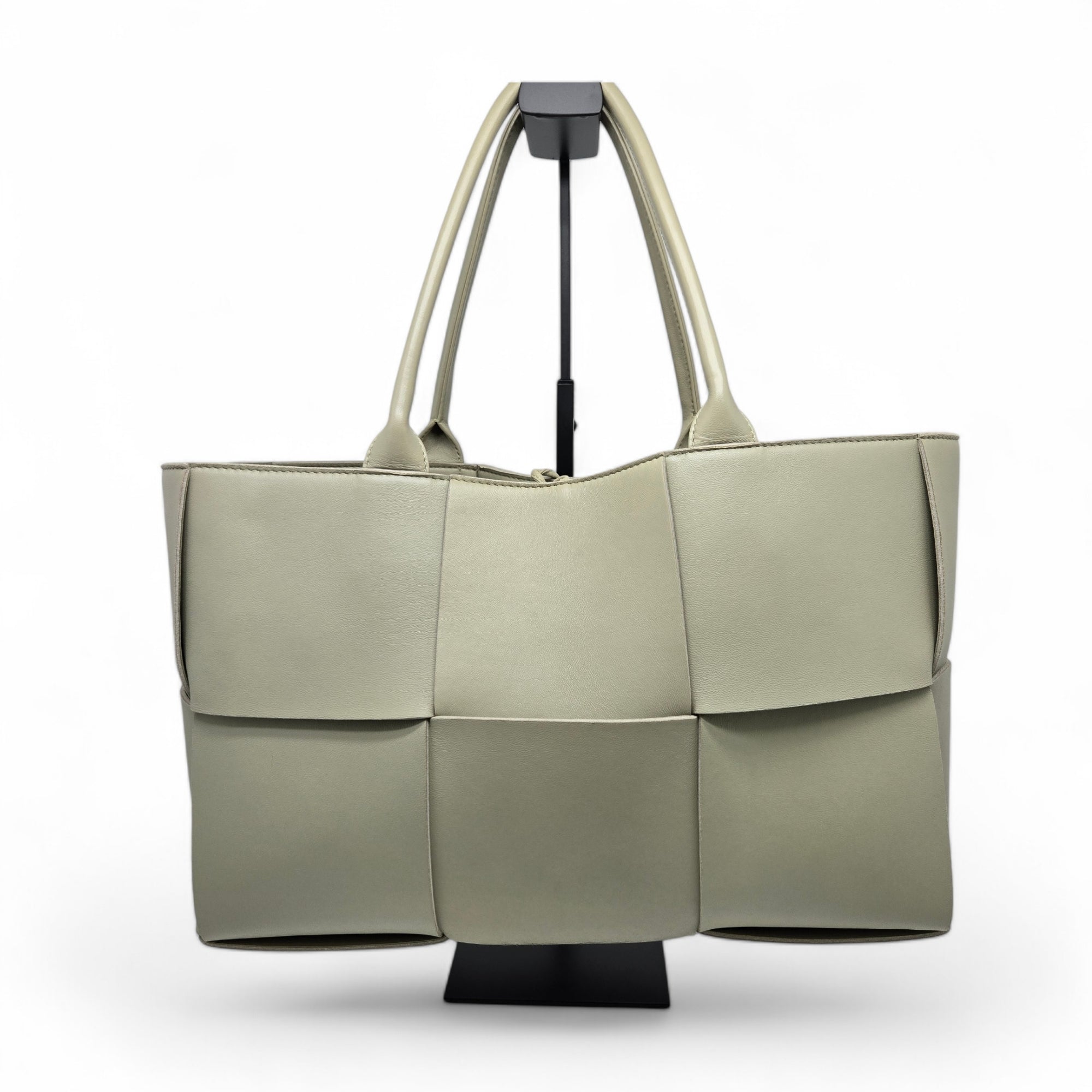 Bottega Veneta Arco Medium Tote Travatine