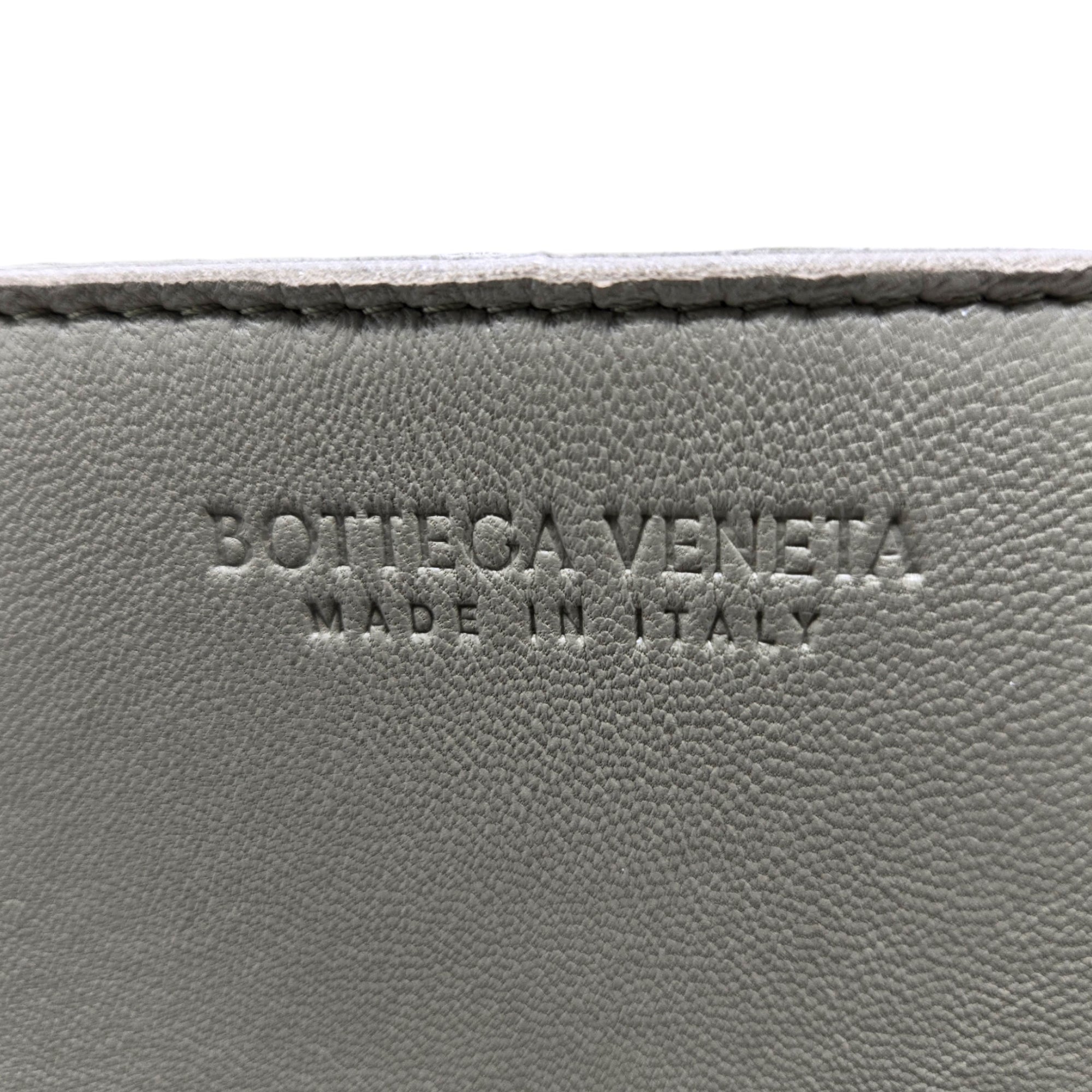 Bottega Veneta Arco Medium Tote Travatine