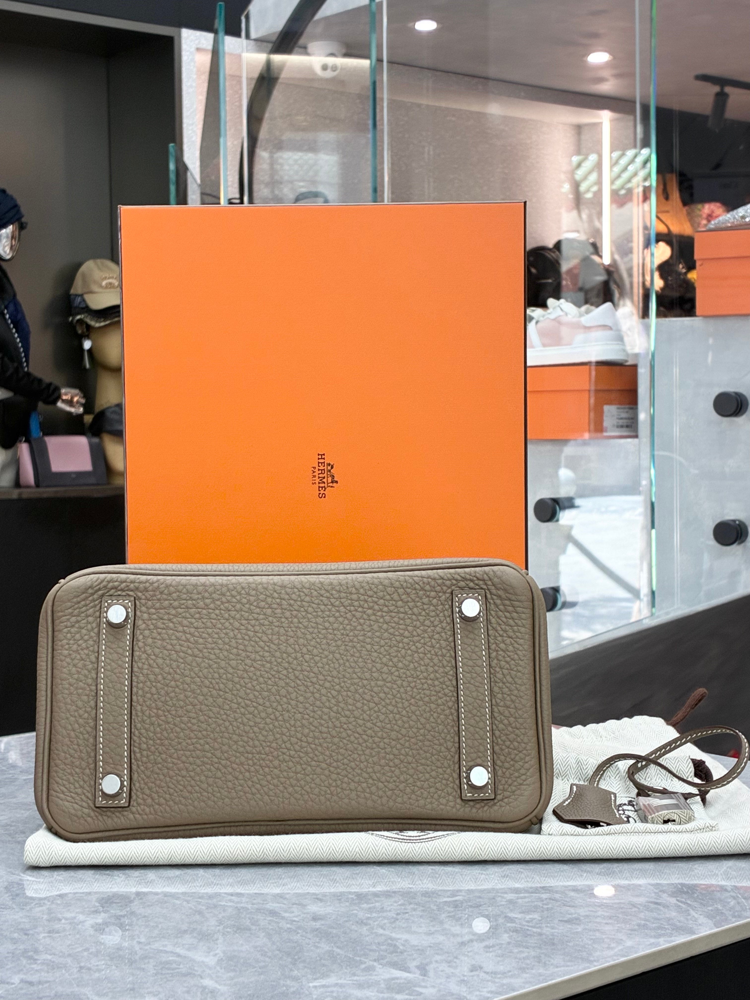 Hermès Birkin 25 handbag in Etoupe Togo leather with palladium hardware