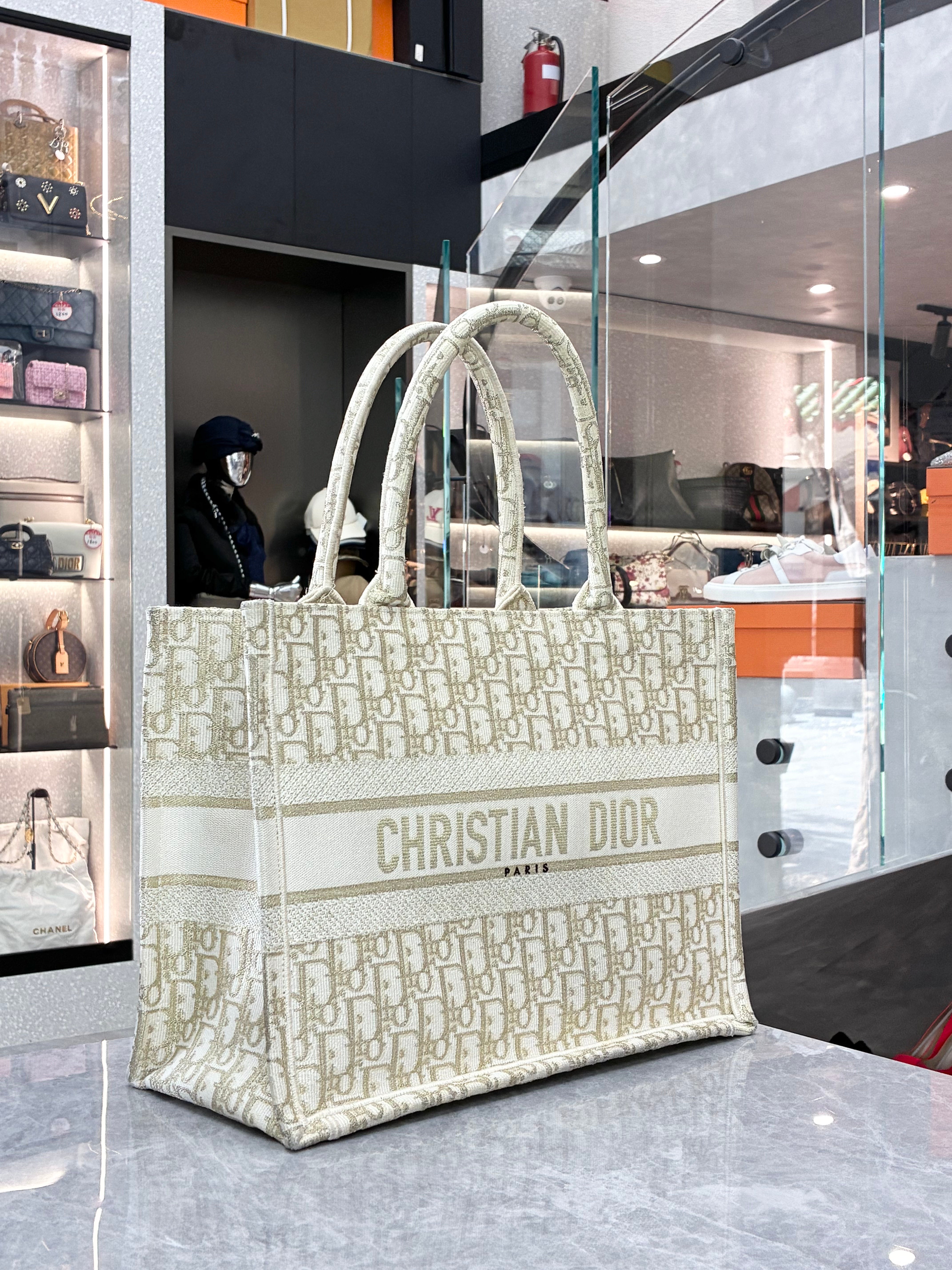 Dior Book Tote in white and gold-tone Dior Oblique embroidery