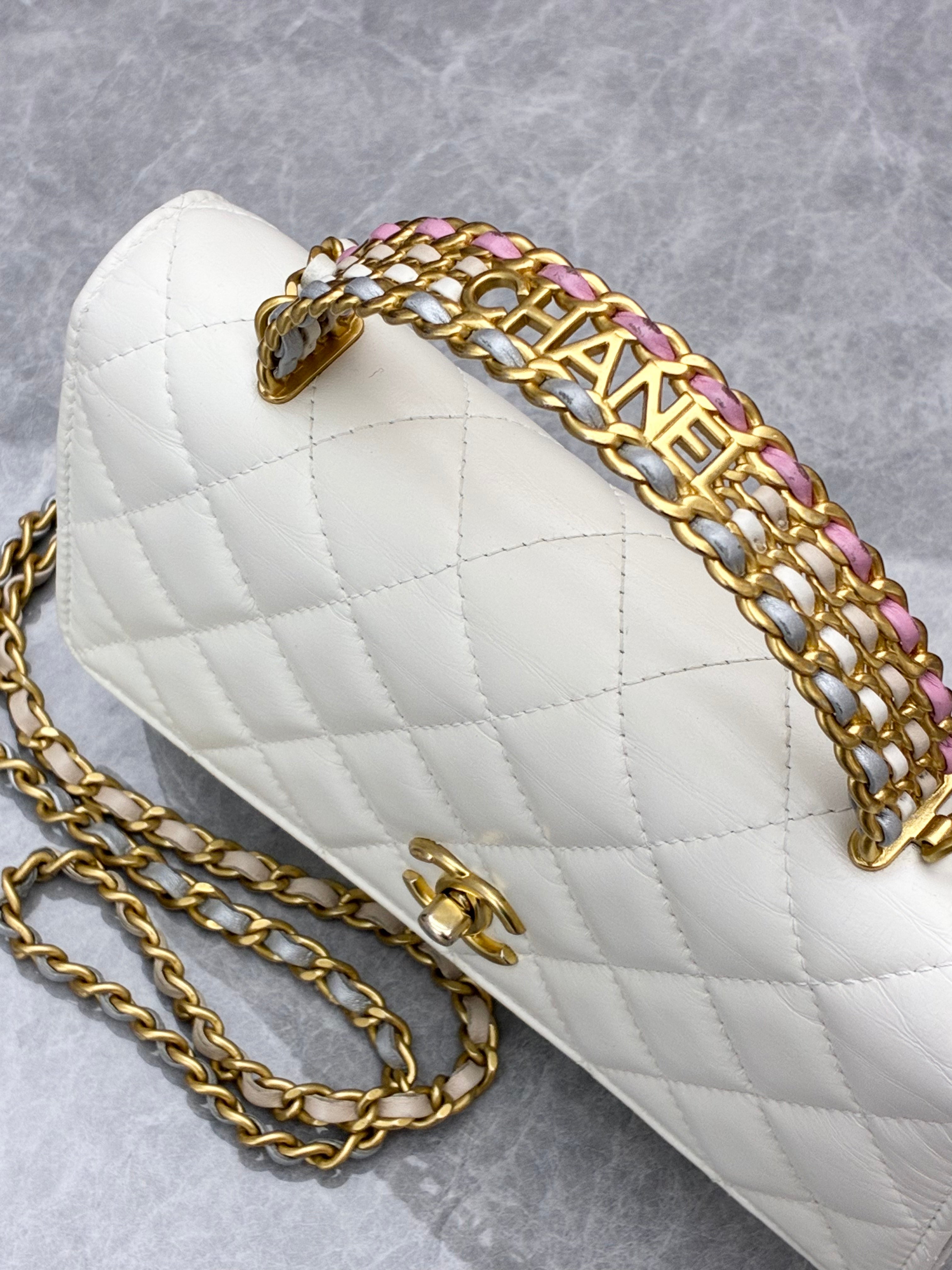 Chanel WOC (Wallet on Chain) with top handle in white