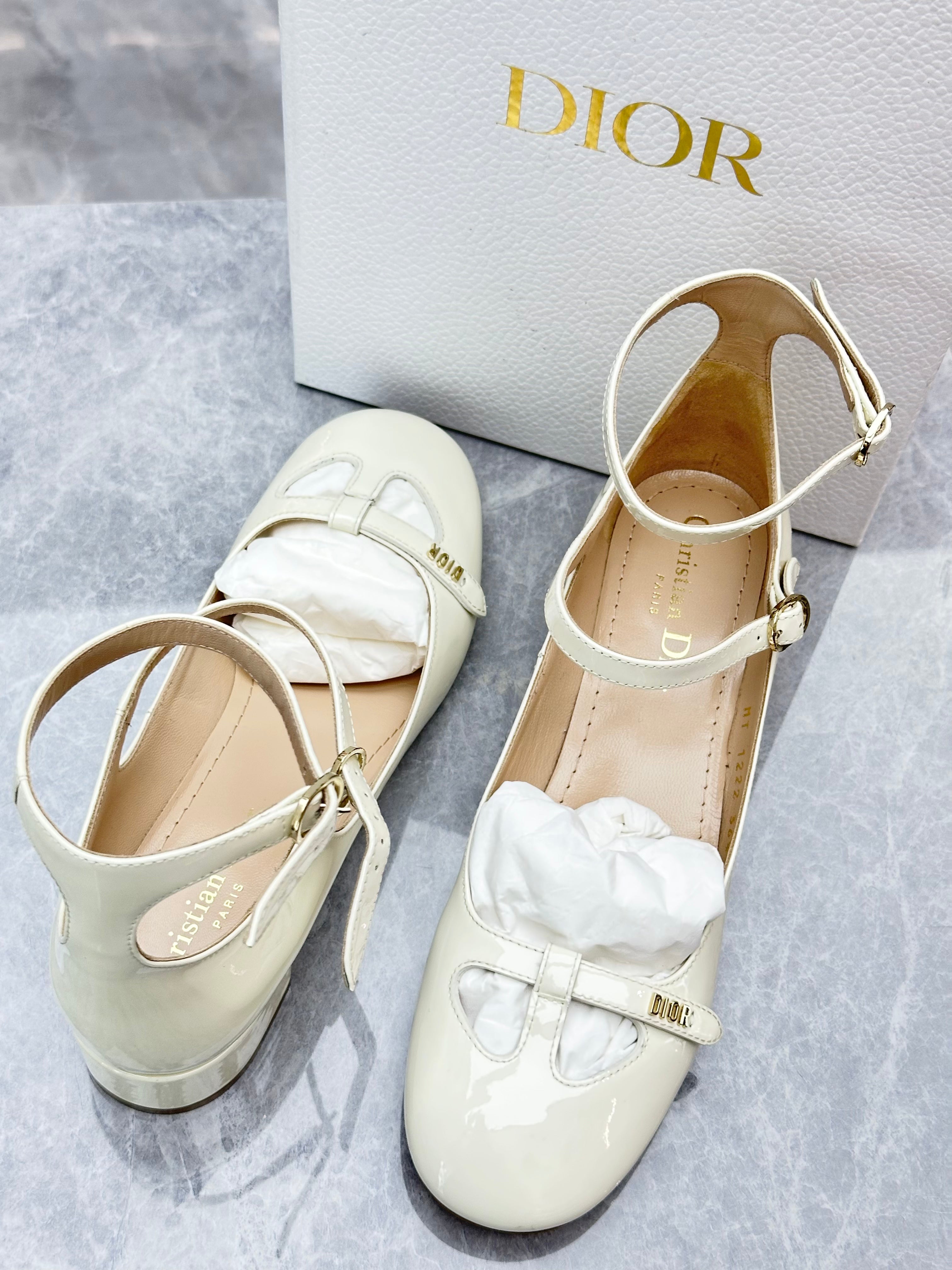 DIOR Ballet flats EU 36.5 Patent leather White