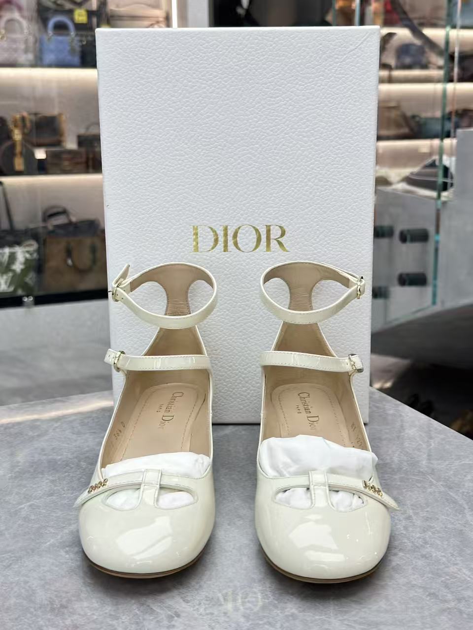 DIOR Ballet flats EU 36.5 Patent leather White