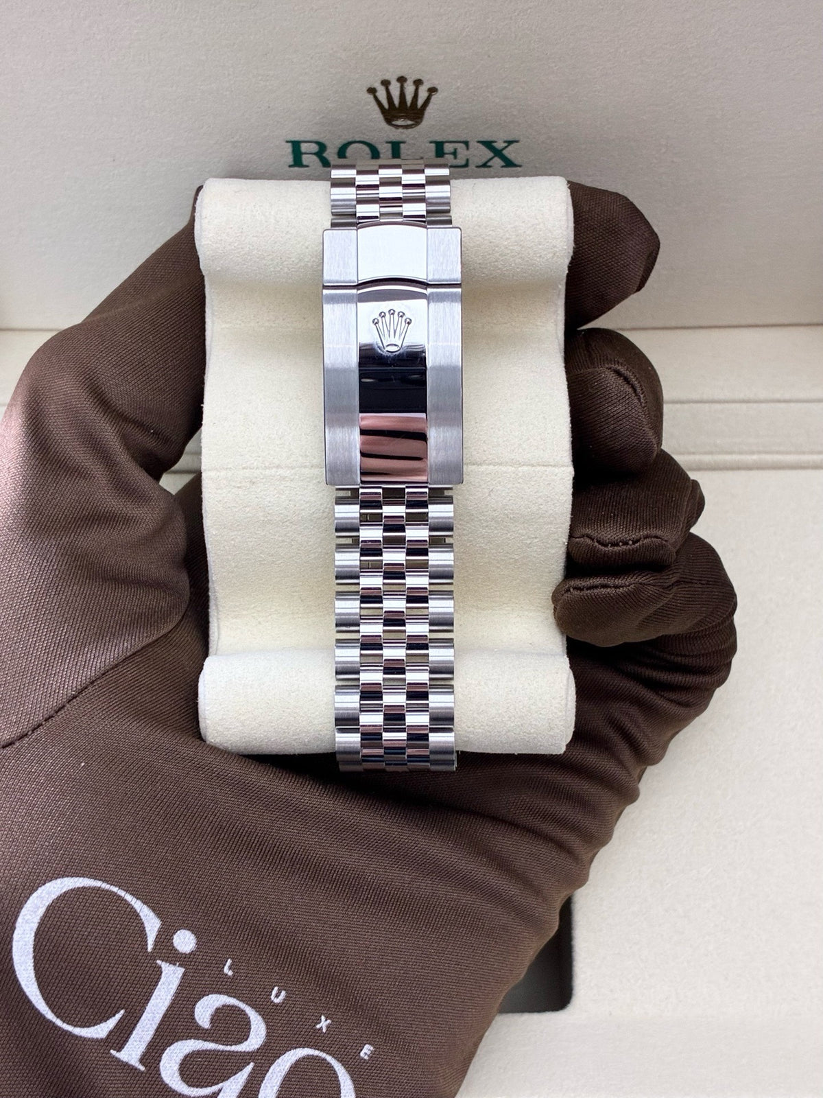 ROLEX Datejust 36 – Reference 126234, Mint Green Dial, Fluted White Gold Bezel, Jubilee Bracelet, 36 mm, Brand New